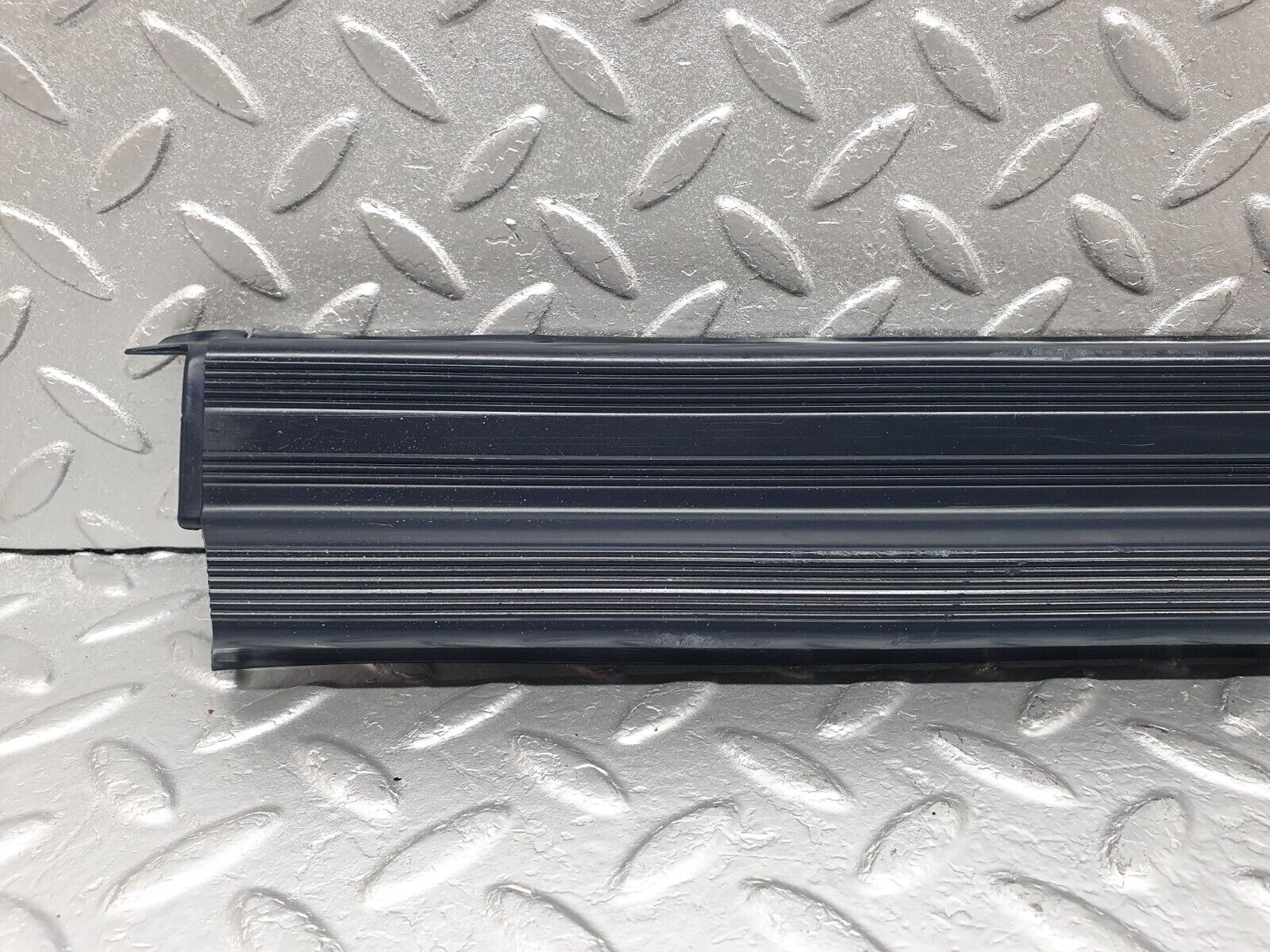 42715 Mercedes-Benz W201 190 2.0L Rear Right Door Sill Blue