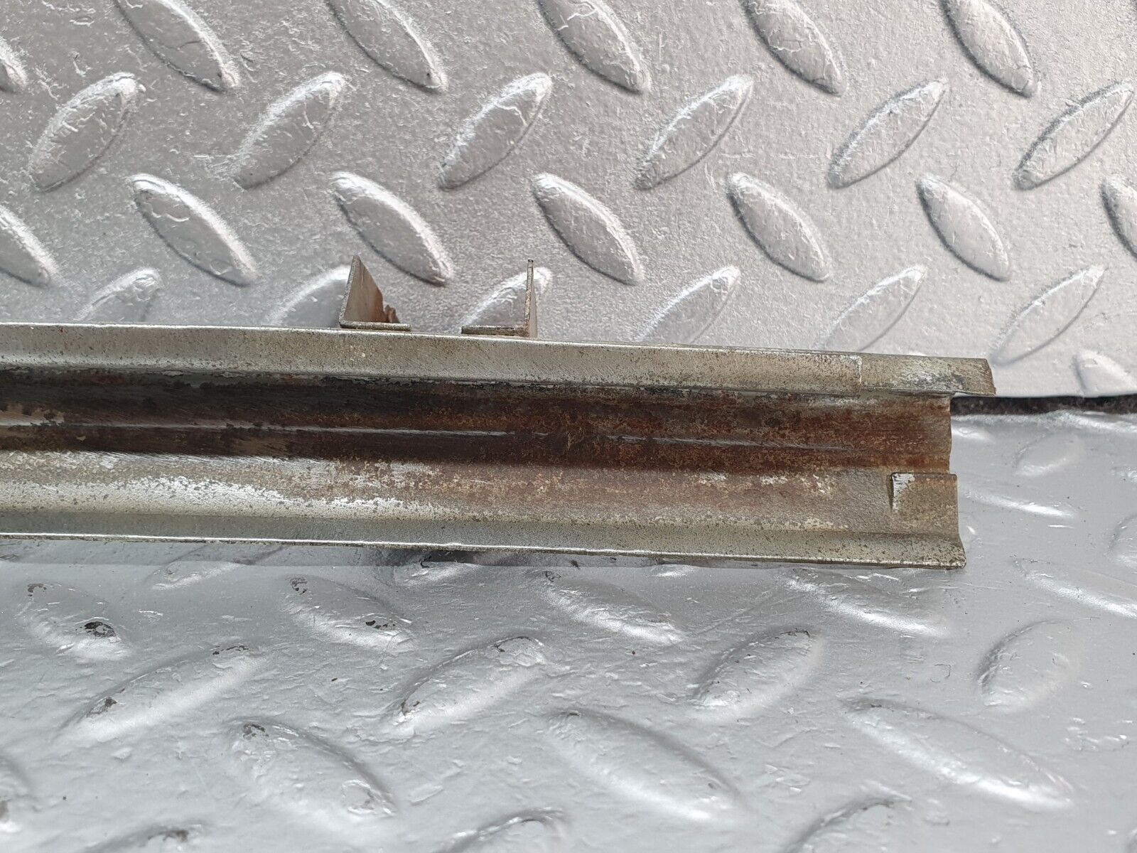 43196 Mercedes-Benz W108 280SE Rear Left Door Window Channel