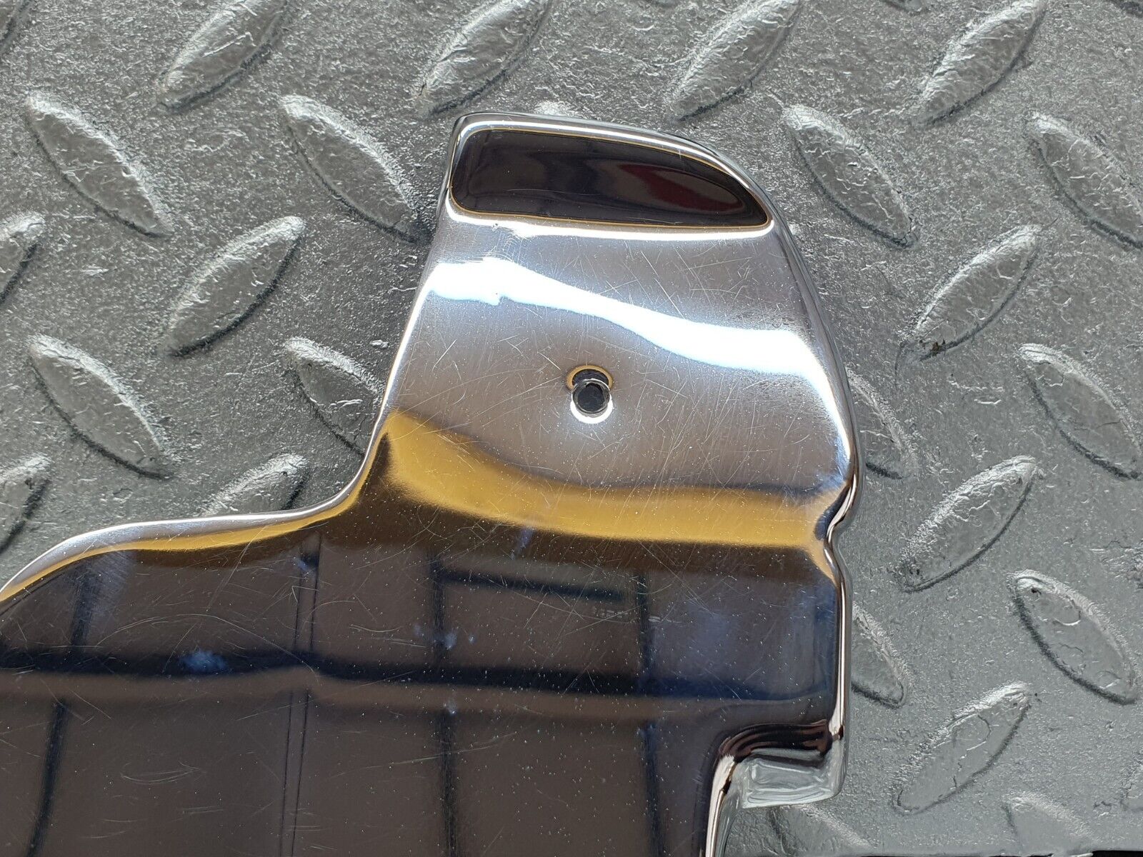 43779 Mercedes-Benz C126 380SEC Coupe Door Chrome Cover Left Side