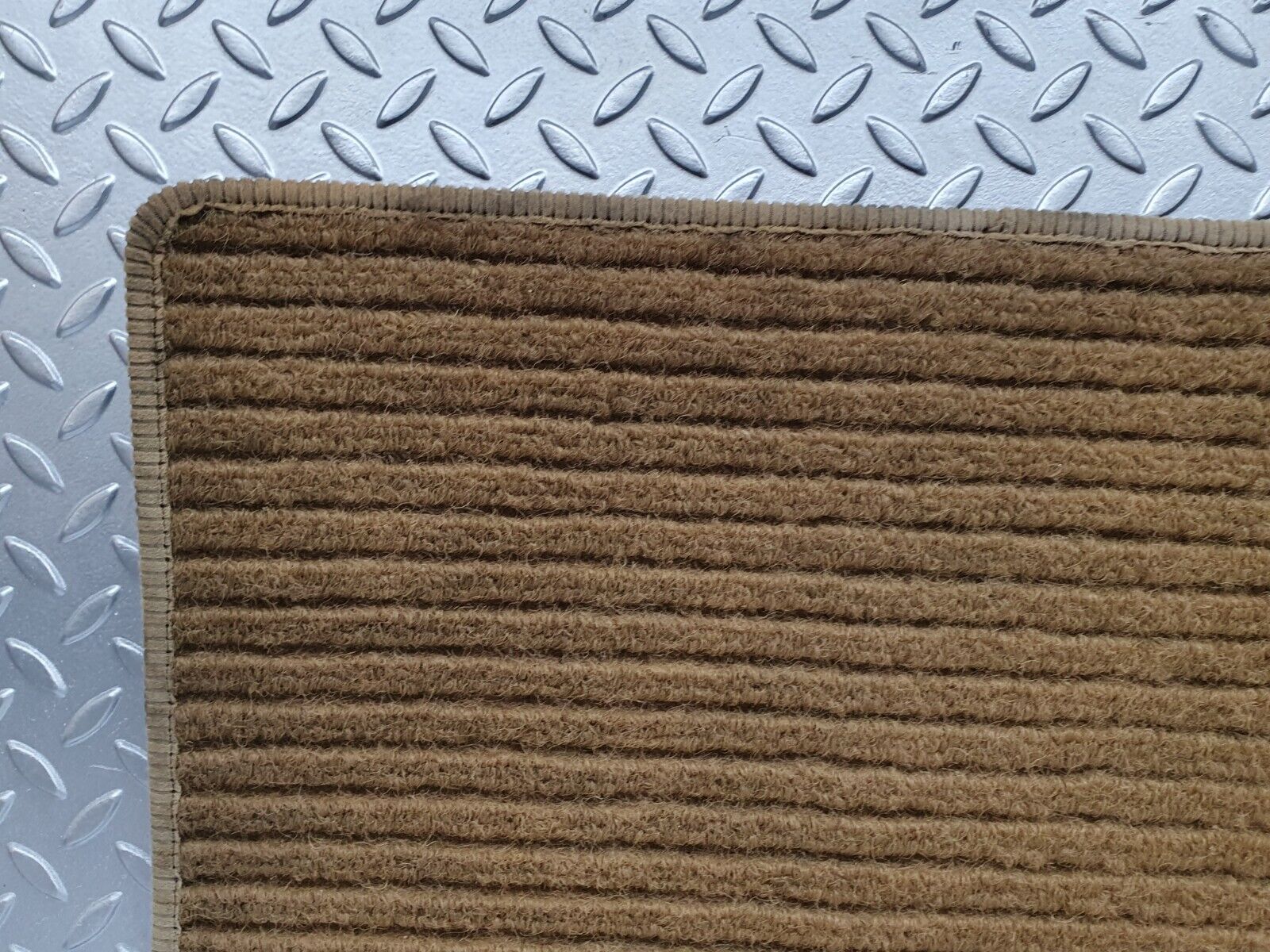41700 Mercedes-Benz W124 200E Front Left Floor Carpet