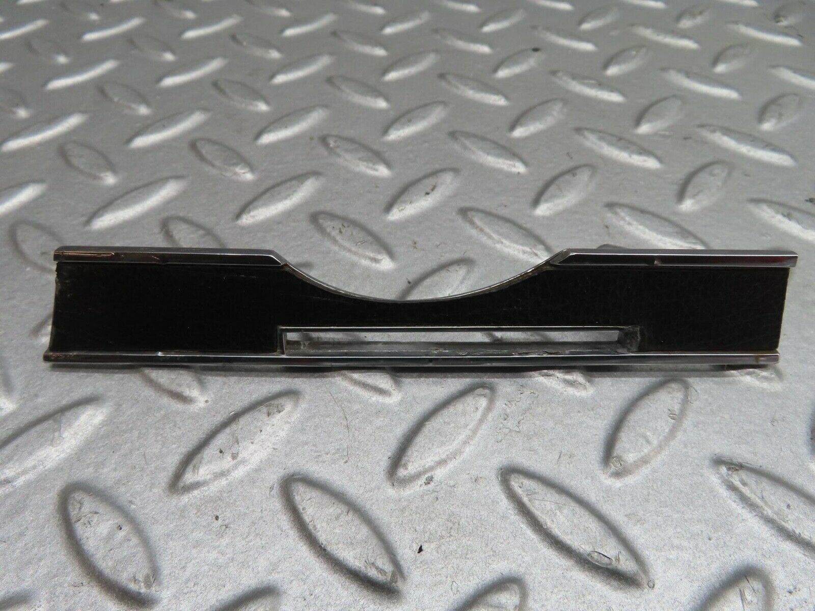 13809 Mercedes-Benz R107 450SL Dashboard Trim Right Side 1076891671