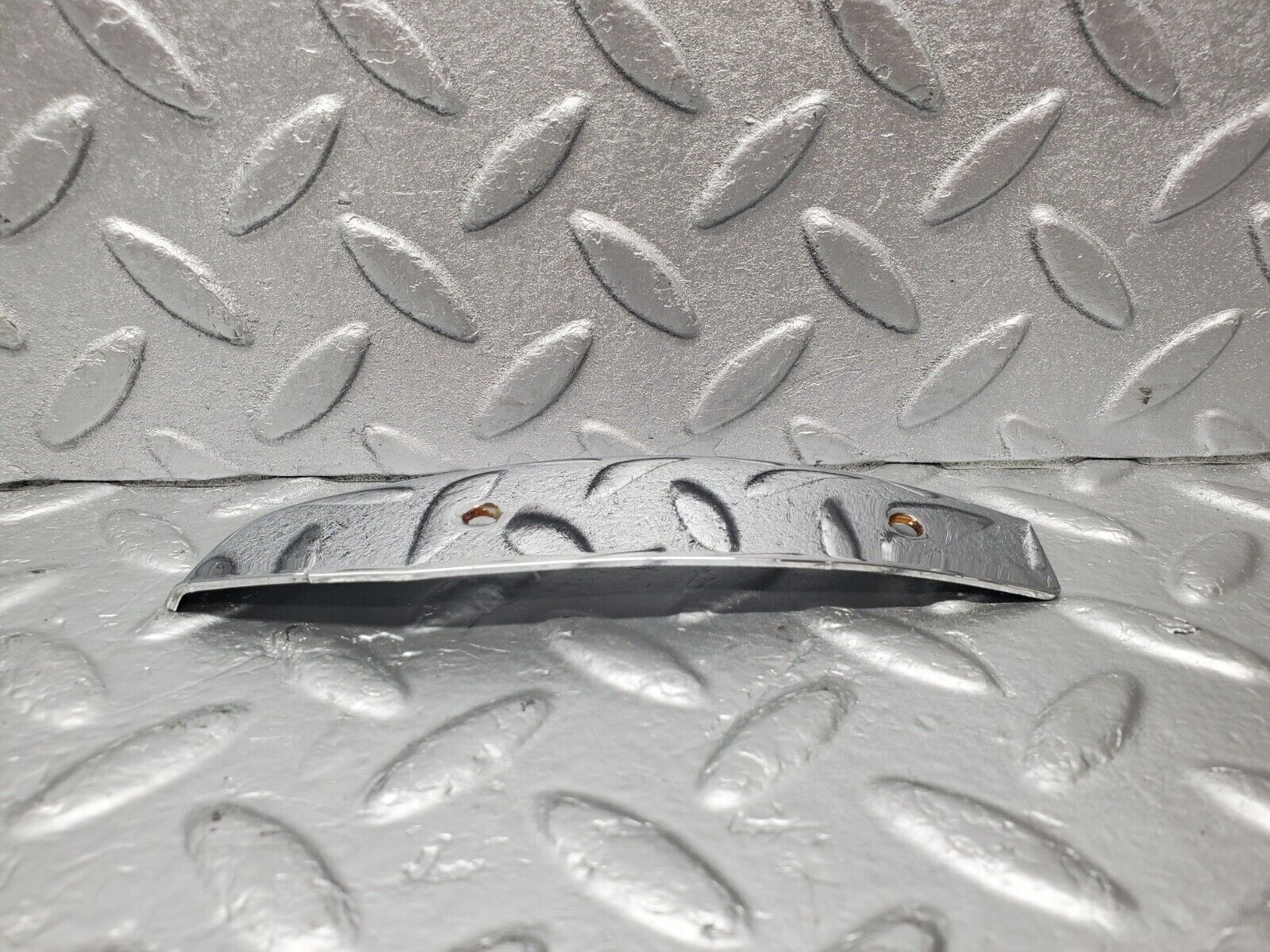 46533 Mercedes-Benz C123 280CE Coupe Right Door Chrome Front Cover