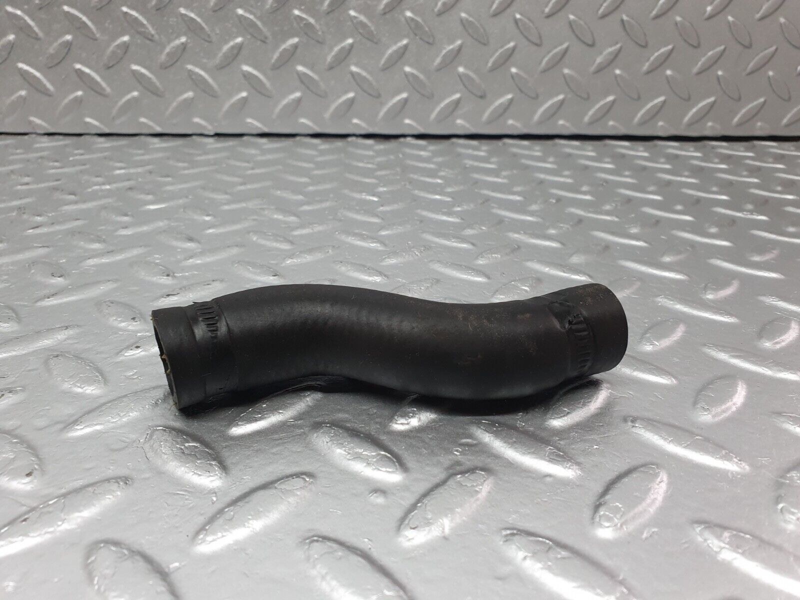 41622 Mercedes-Benz W124 200E Water Cooling Hose Pipe 1248323494 1248320894