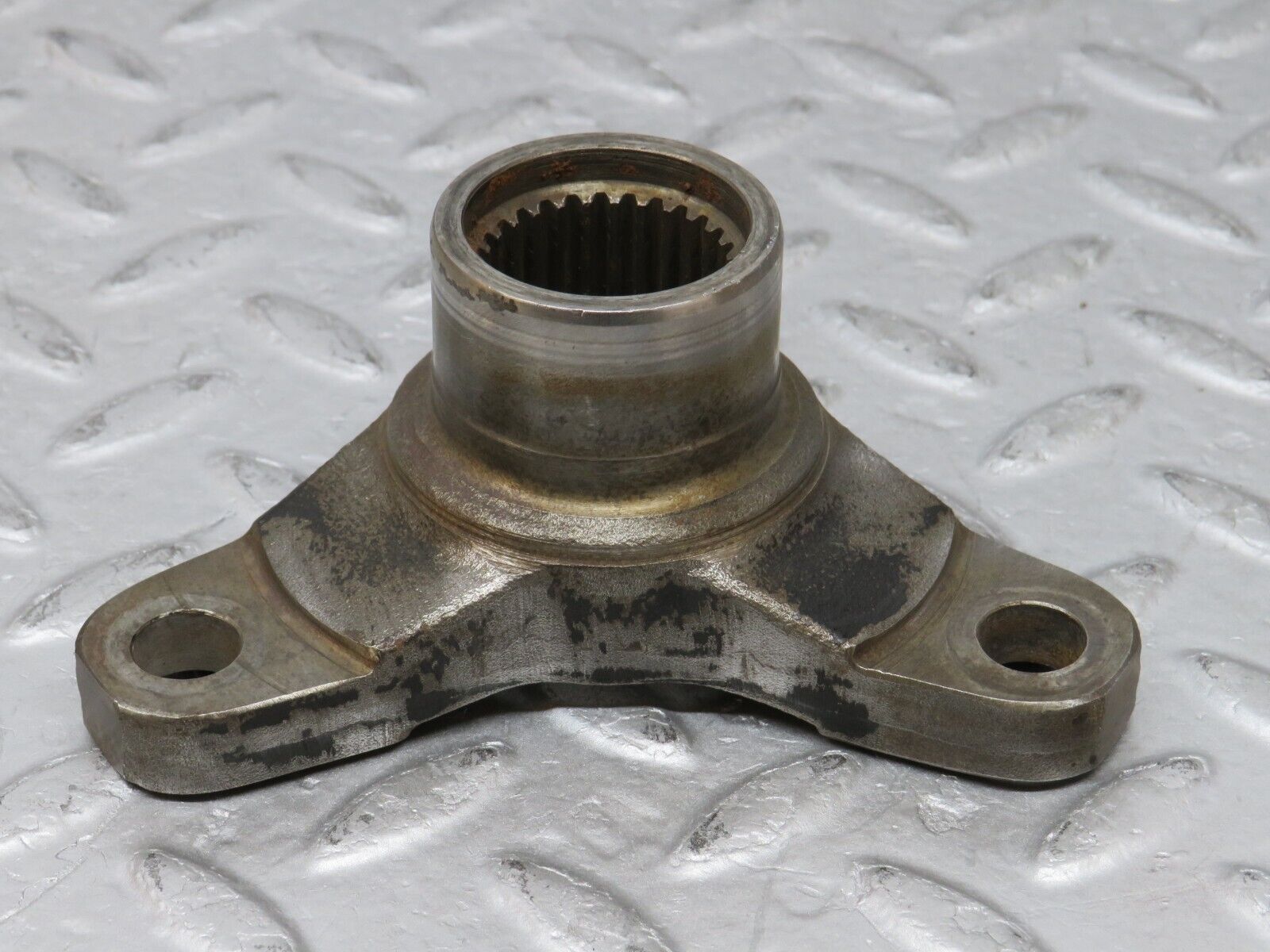 36412 Mercedes-Benz R107 450 Automatic Gearbox Rear Flange 722.002 1163530245