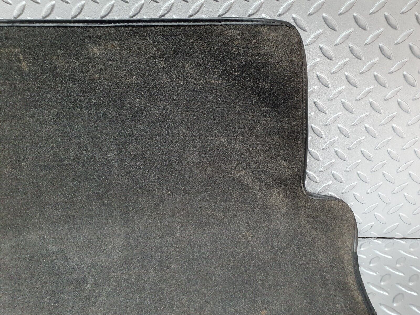 41716 Mercedes-Benz W124 200E Trunk Boot Floor Carpet