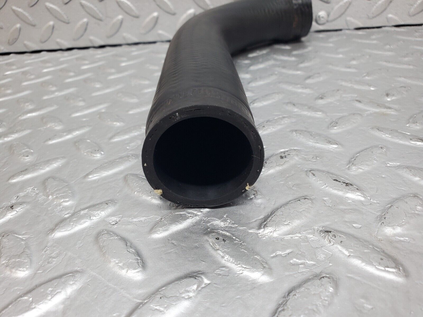 44749 Mercedes-Benz W124 220E Radiator Hose Pipe 1245015582