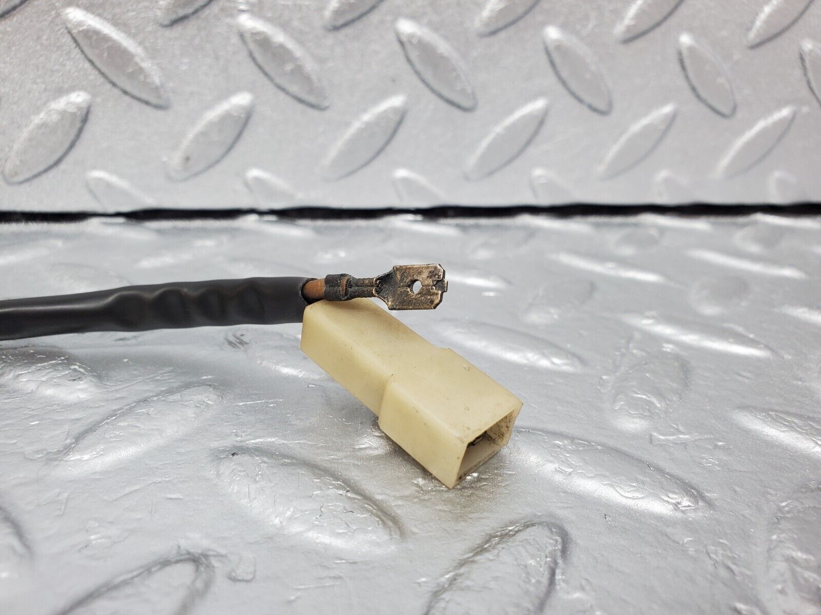 45730 Mercedes-Benz W126 420SE Windscreen Washer Nozzle