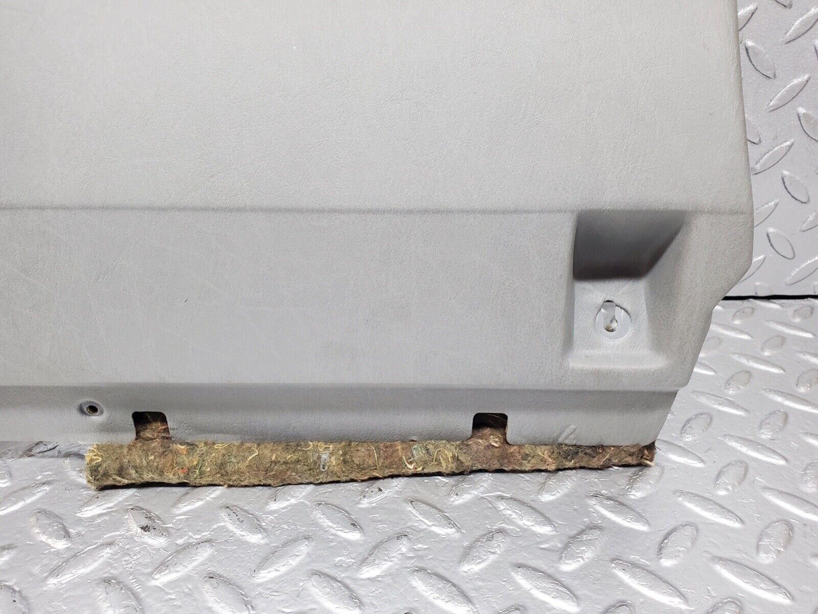 44629 Mercedes-Benz W124 220E Under Dash Panel Right Side Grey