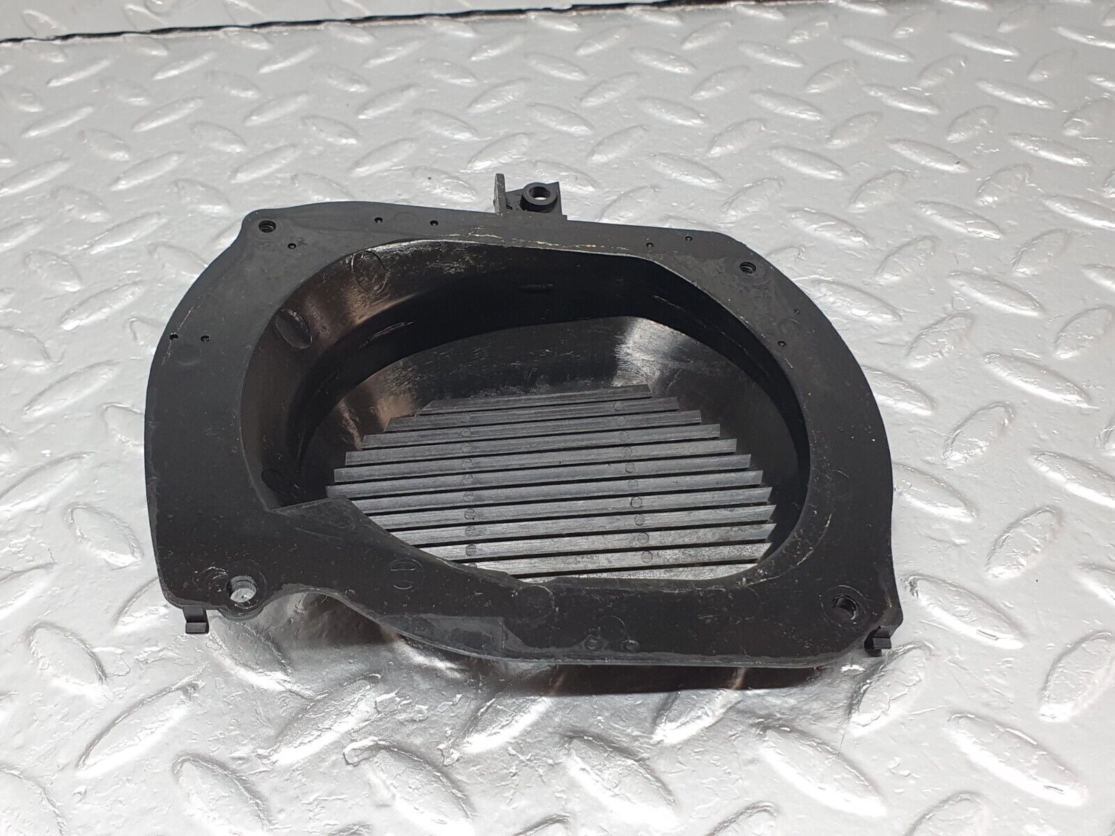 41744 Mercedes-Benz W202 C200 Rear Right Door Speaker Cover 2028270883