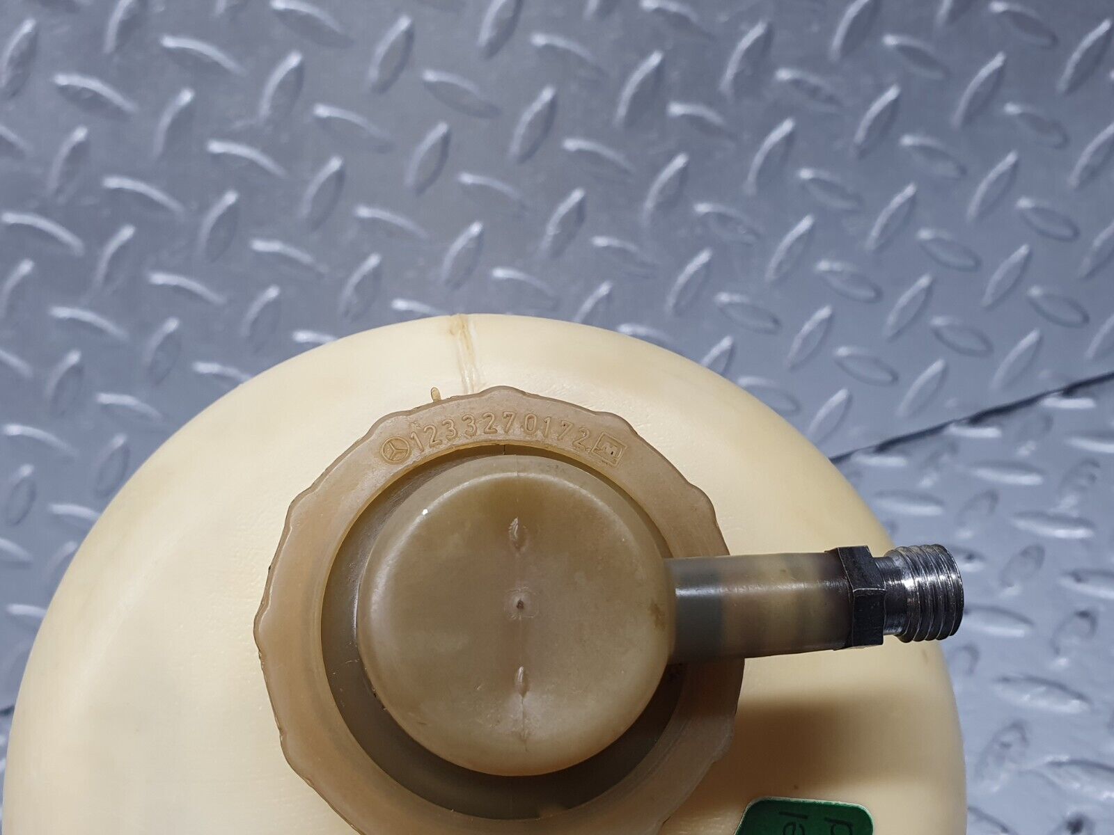 43506 Mercedes-Benz C126 380SEC Coupe Hydraulic Suspension Fluid Reservoir