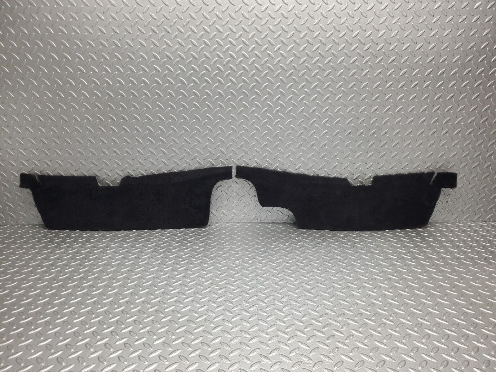 46419 Mercedes-Benz C123 280CE Coupe Rear Floor Cross Member Mat Carpet Black