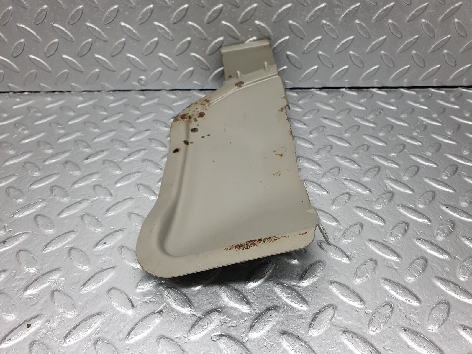 42357 Mercedes-Benz R129 320SL Coupe Floor Wire Cover Panel Right Side