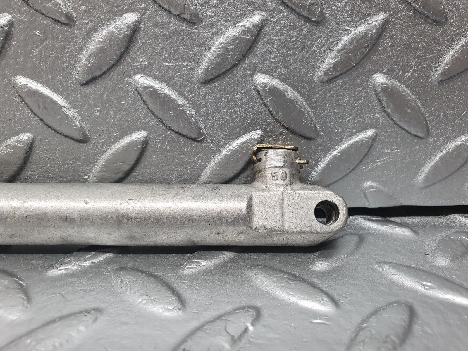 42486 Mercedes-Benz R129 320SL Coupe Roof Folding Hydraulic Cylinder 1298002072