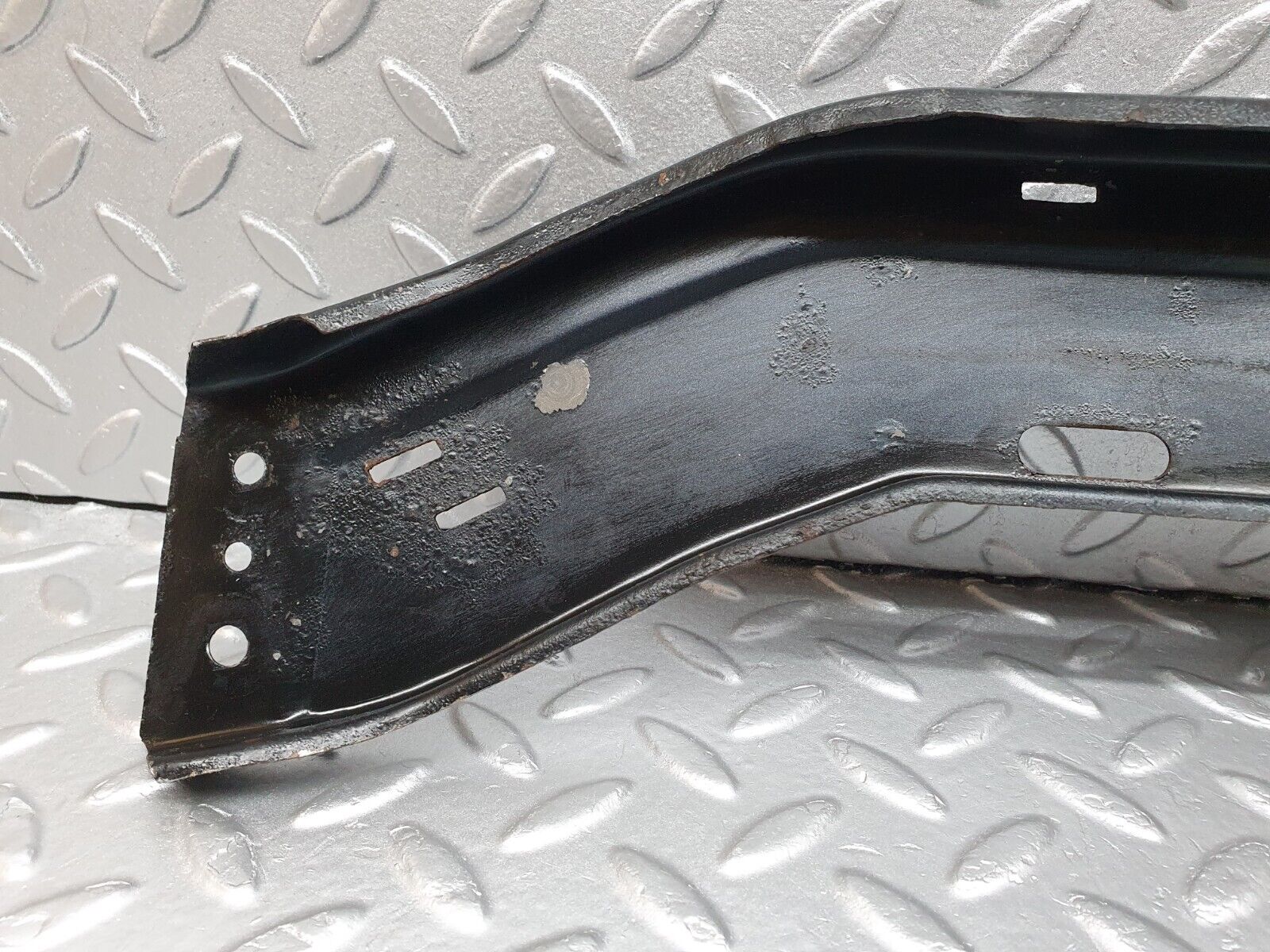 41853 Mercedes-Benz W202 C200 Bonnet Lock Carrier Panel