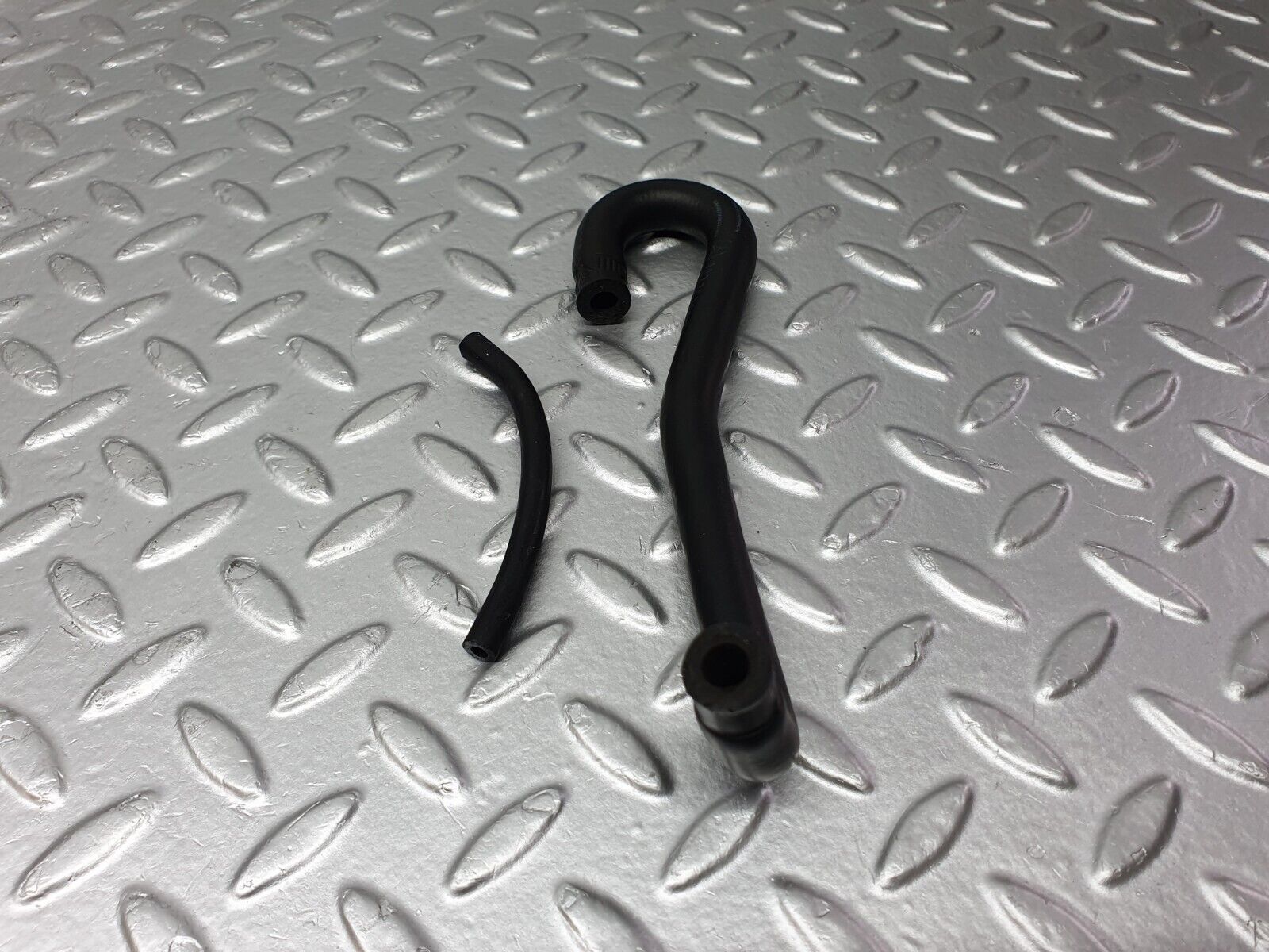 41731 Mercedes-Benz W124 200E Vacuum Pipe Set For Carburettor 1170780145