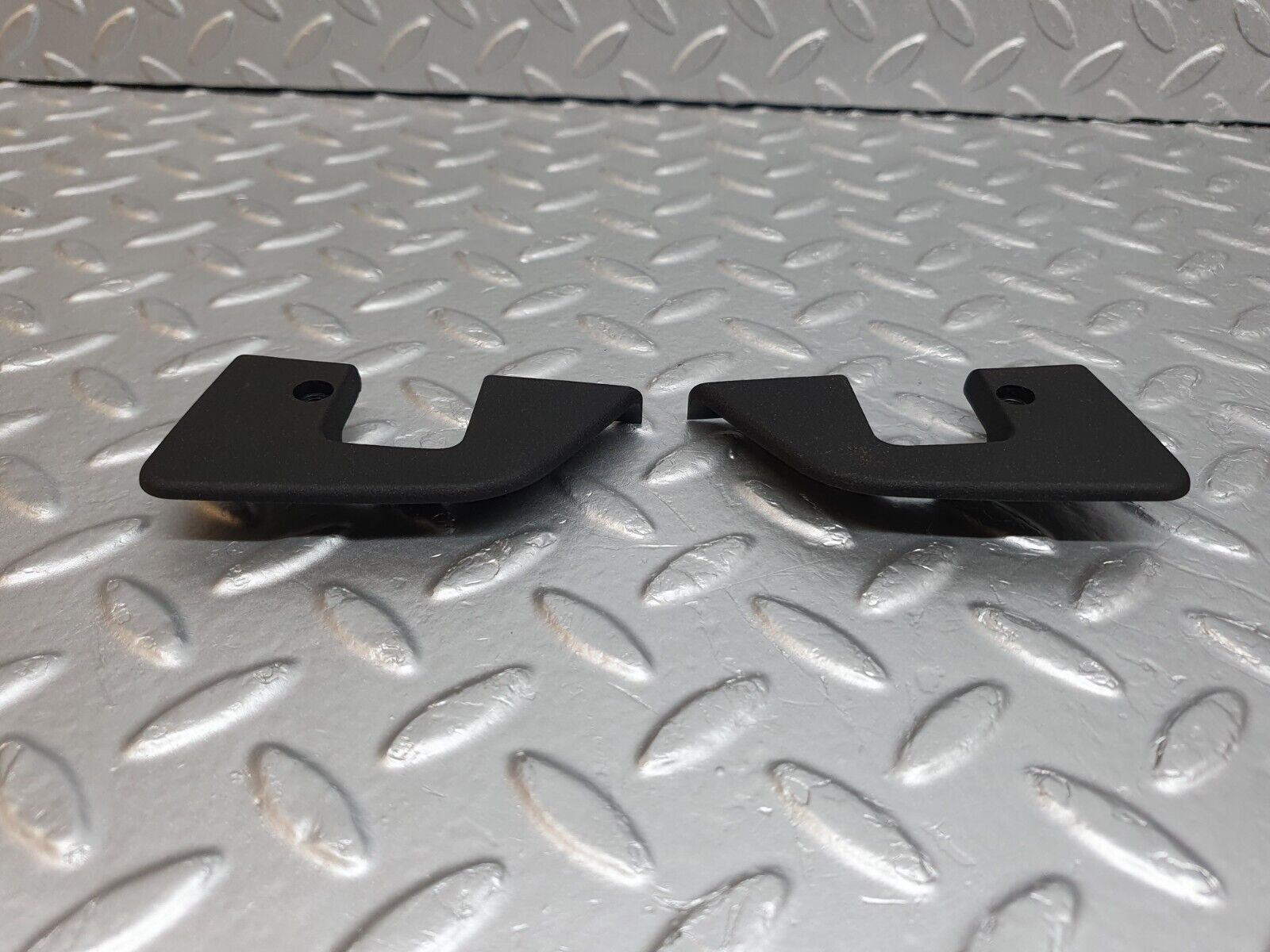 42083 Mercedes-Benz W202 C200 Interior Door Latch Trim Pair