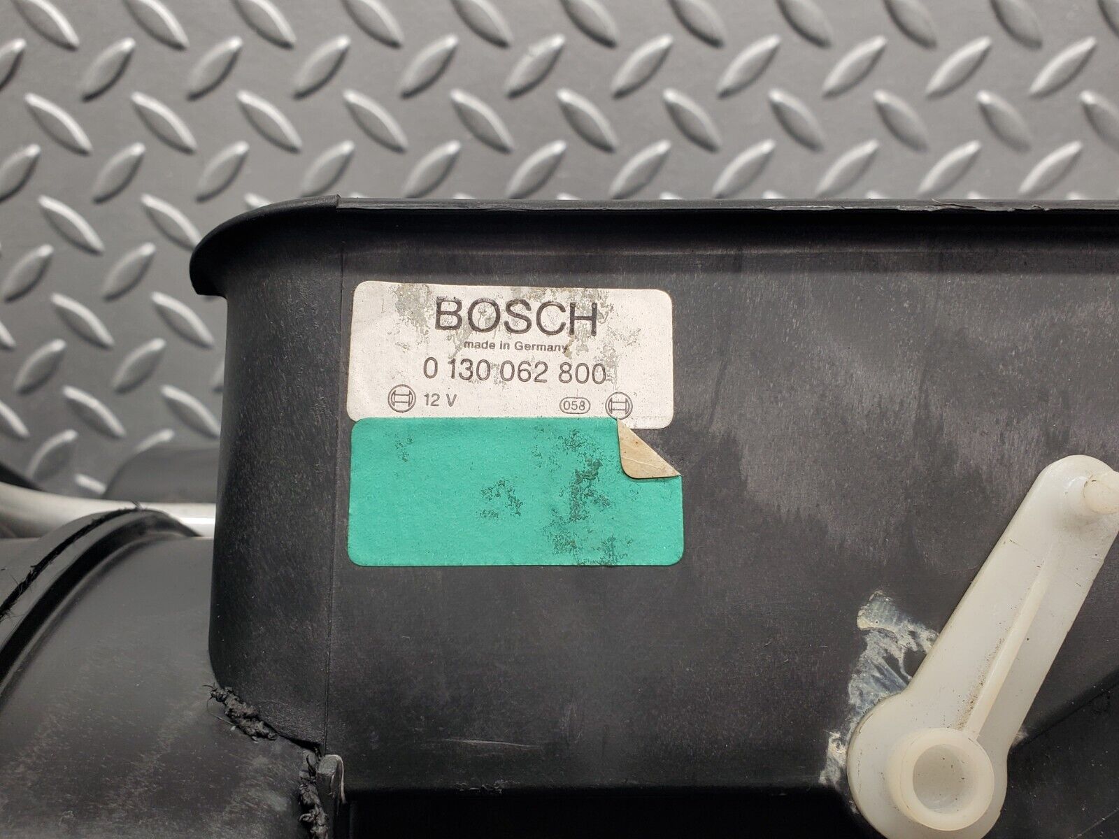 46461 Mercedes-Benz C123 280CE Coupe Heater Box Blower Housing 0130062800