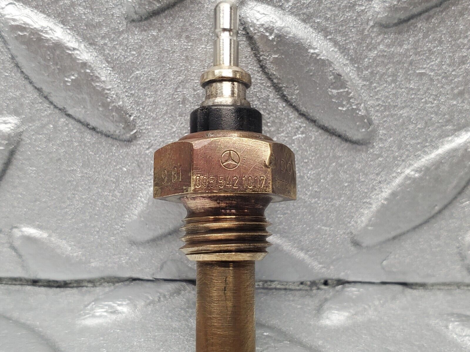 46582 Mercedes-Benz C123 280CE Coupe Coolant Temperature Sensor VDO 0055421017