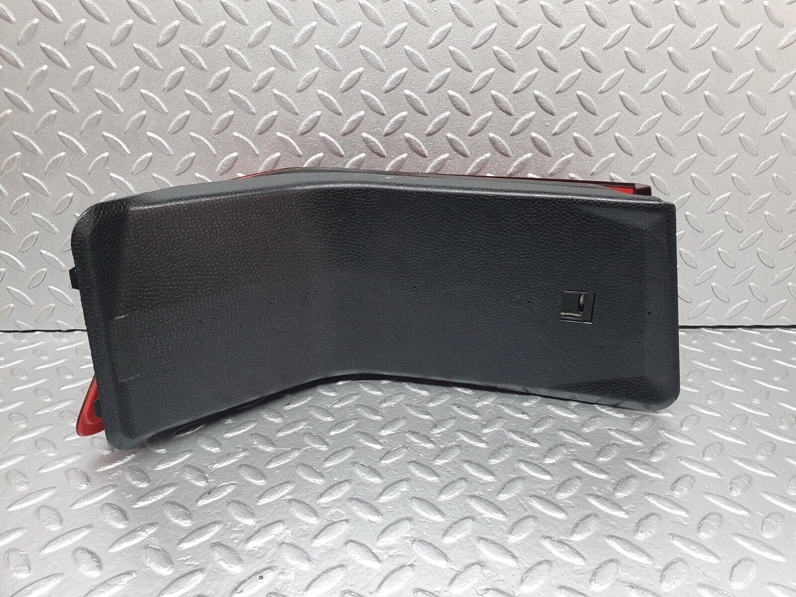 42277 Mercedes-Benz R129 320SL Coupe Tail Light Right Side