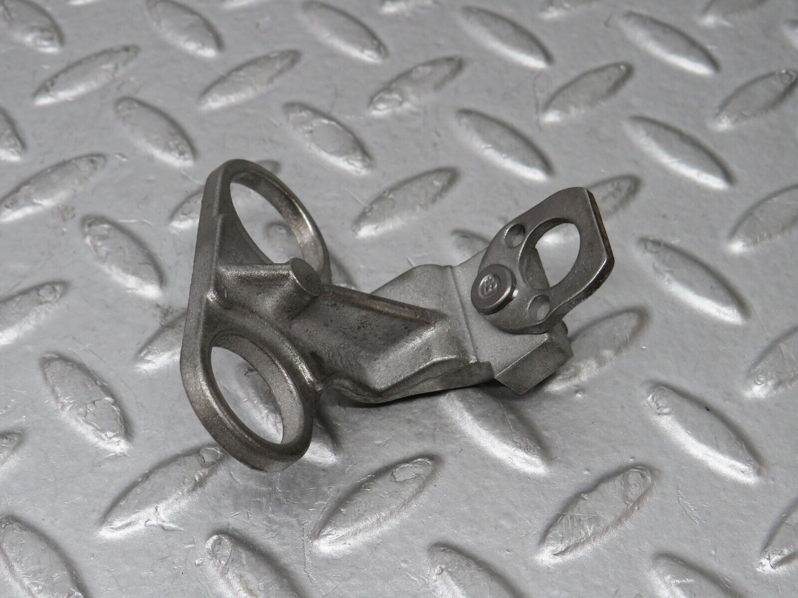 35467 Mercedes-Benz R107 280SL Crankshaft Sensor Holder Bracket 1101530440