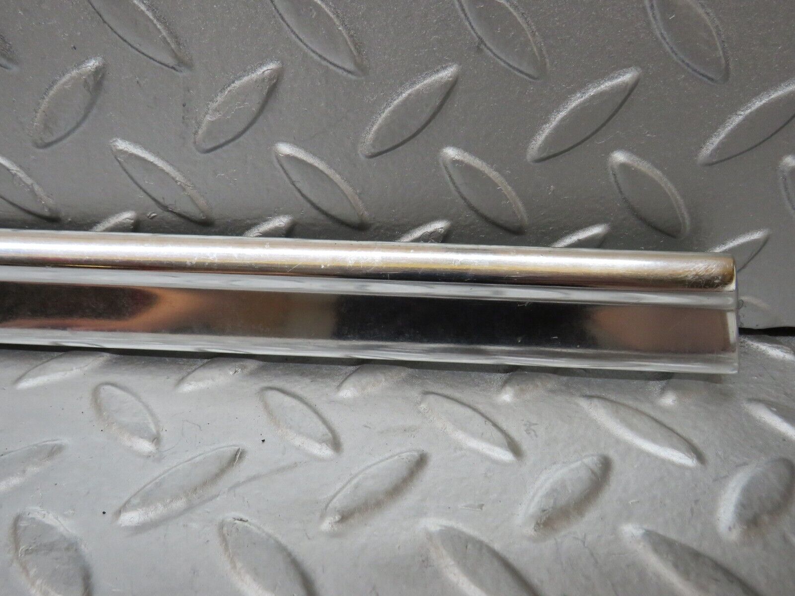 35373 Mercedes-Benz R107 280SL Left Door Chrome Trim