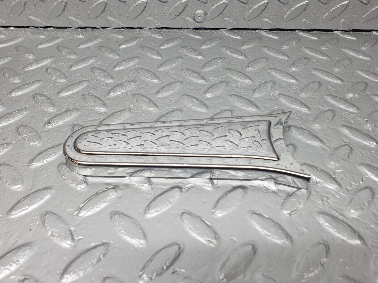 43084 Mercedes-Benz W108 280SE Front Seat Side Cover Trim Right 1089130628