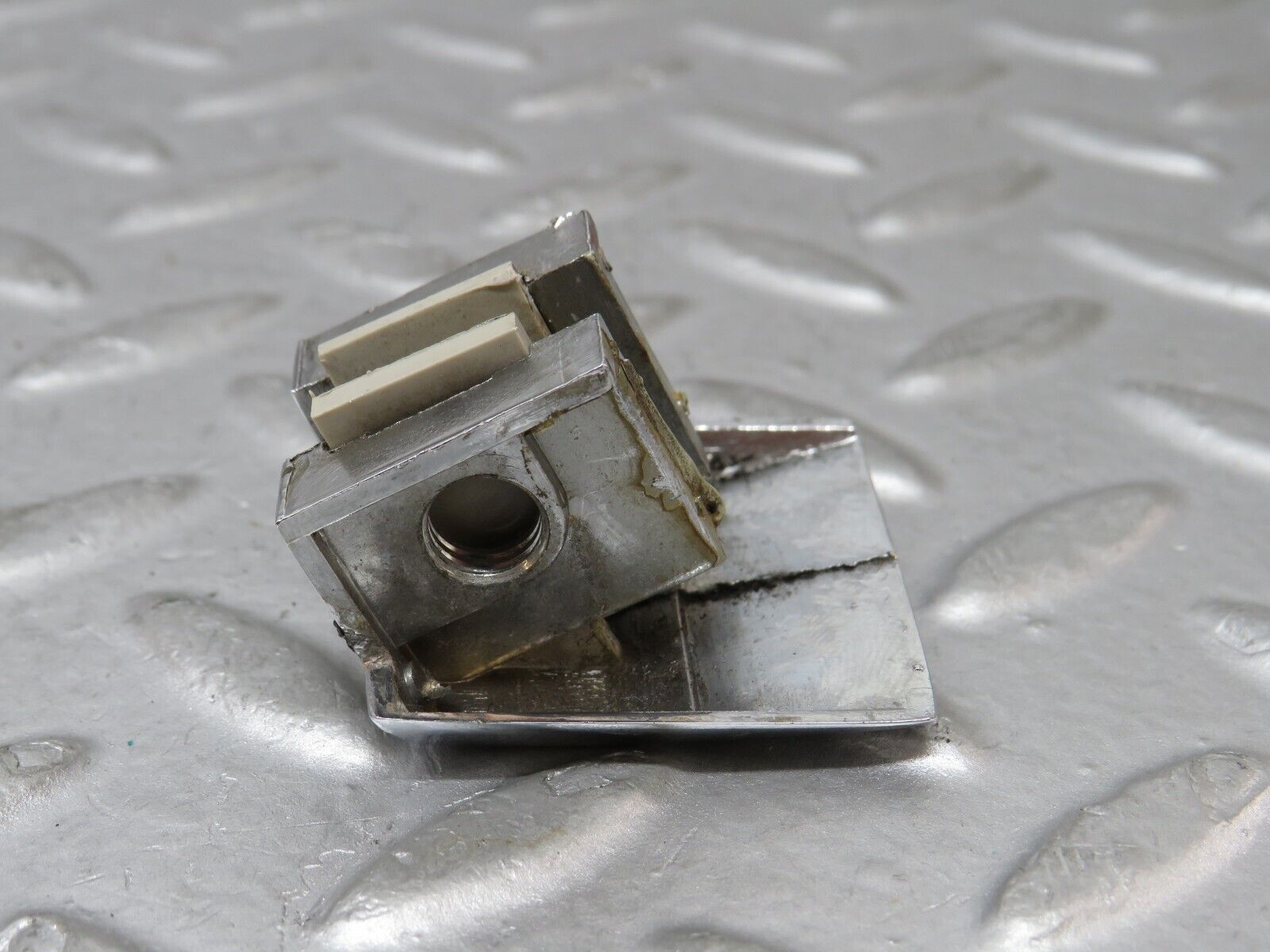 35543 Mercedes-Benz R107 280SL Left Door Window Channel Chrome Top