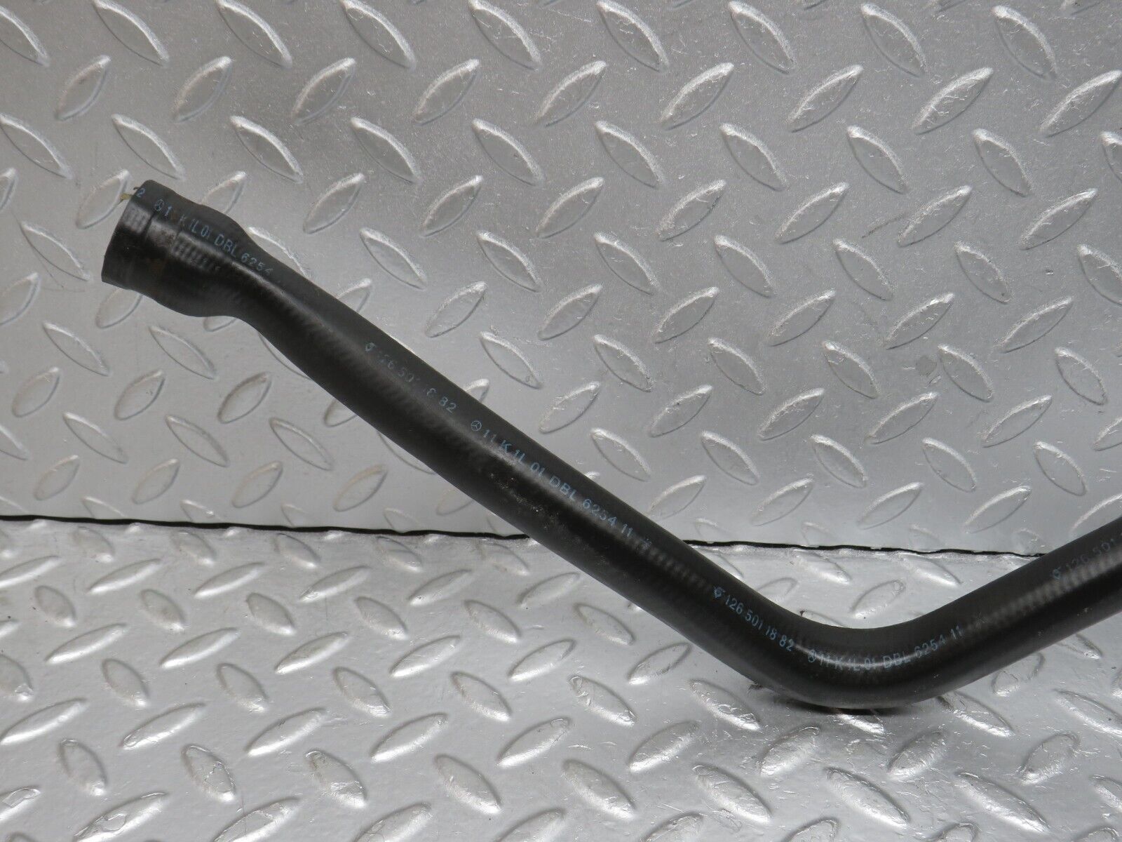 39216 Mercedes-Benz R107 500SL Engine Coolant Hose Pipe 1265011882