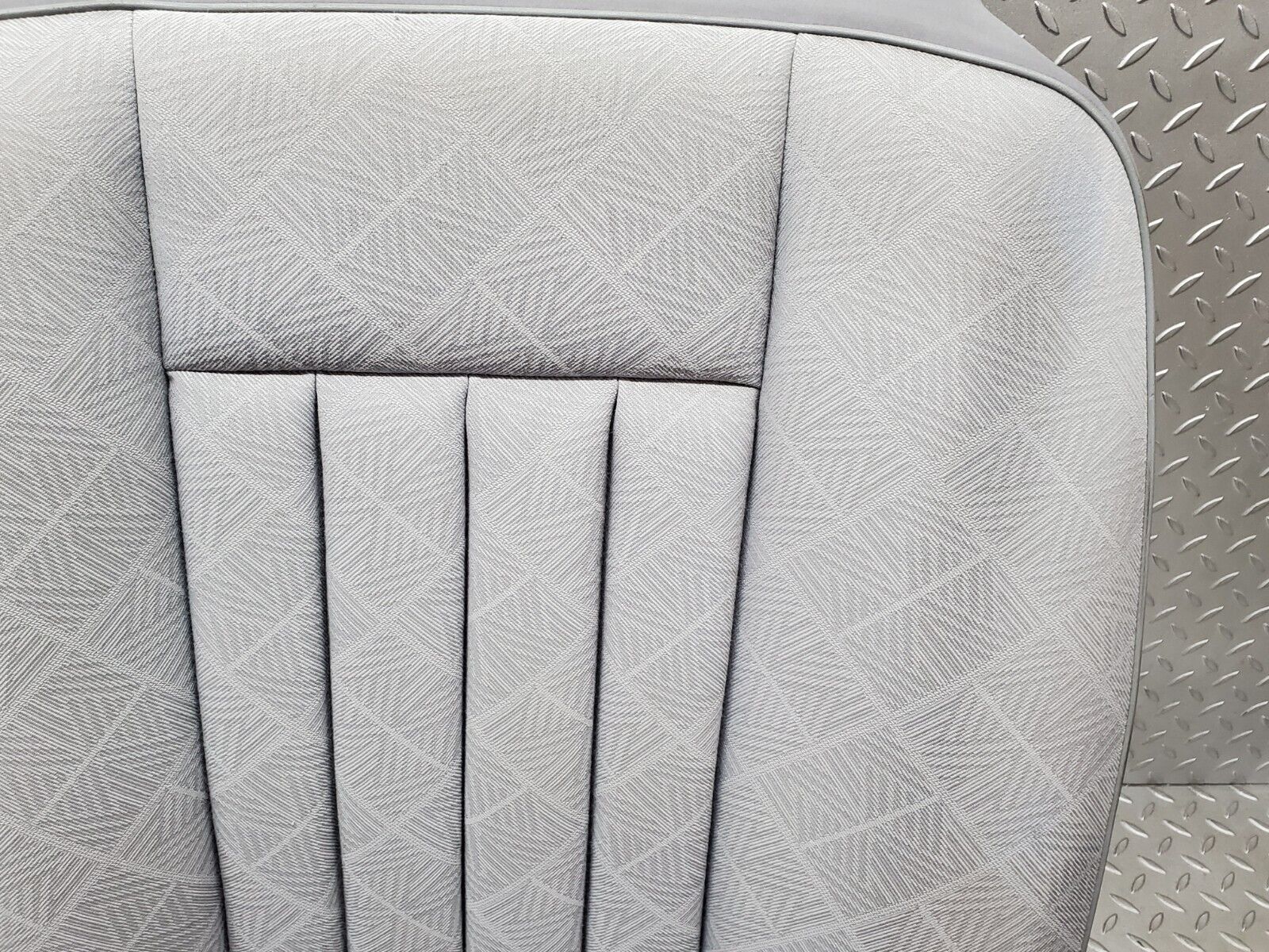 44738 Mercedes-Benz W124 220E Rear Seat 1249202216