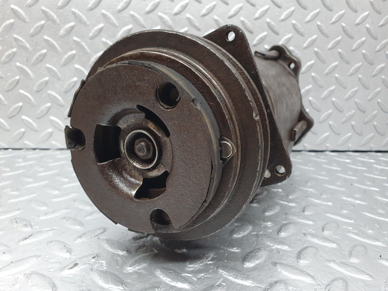 43755 Mercedes-Benz C126 380SEC Coupe Air Conditioning Compressor CFD 6556406