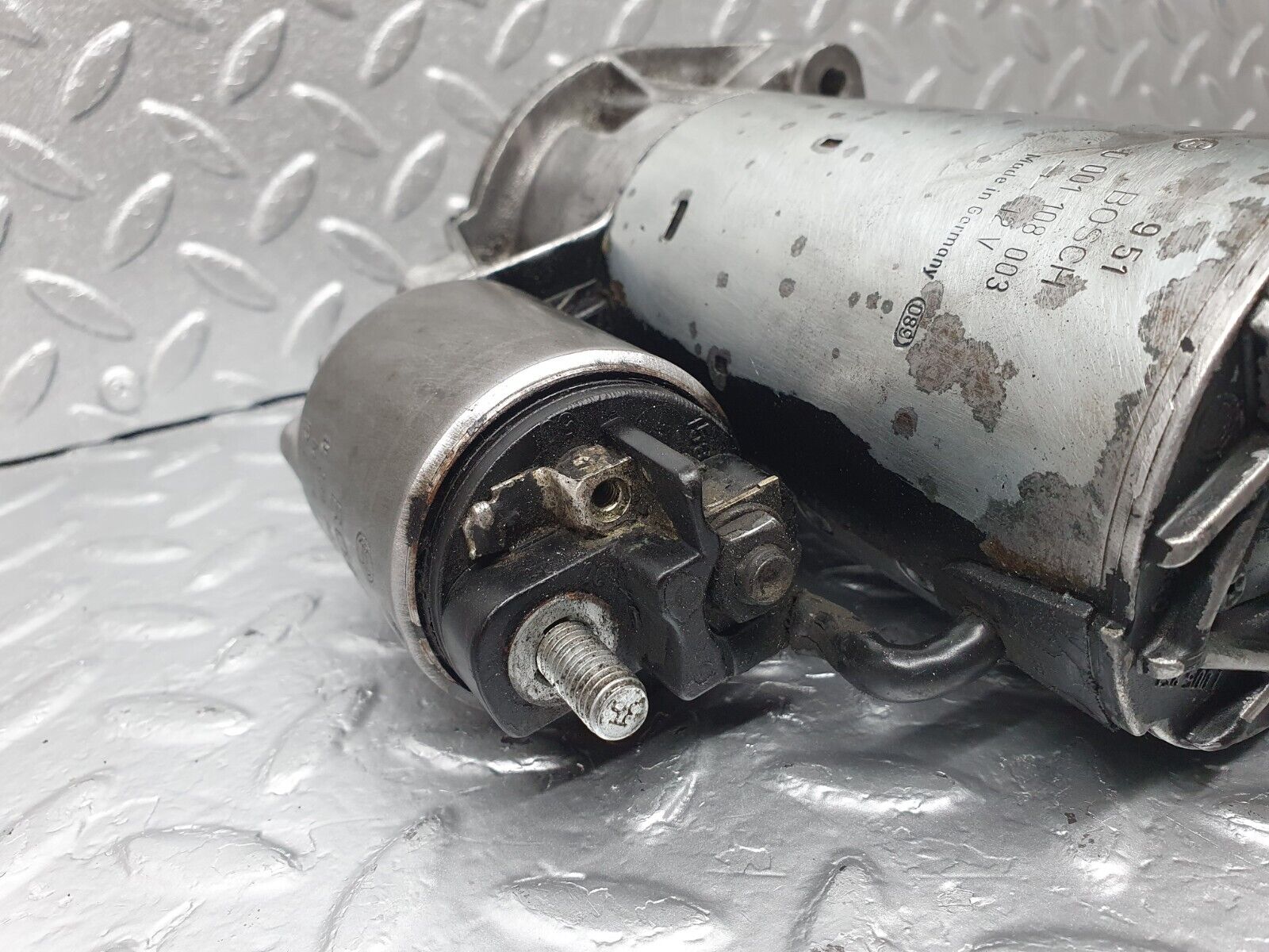 42928 Mercedes-Benz W201 190 2.0L Starter Motor Bosch 0001108003 0331303053