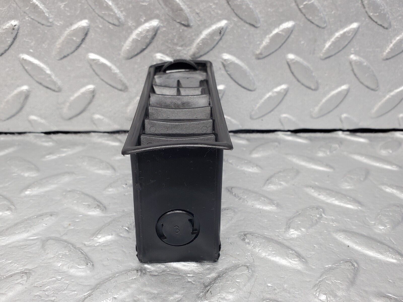 45962 Mercedes-Benz W126 420SE Dashboard Air Vent Right Side 1268310842