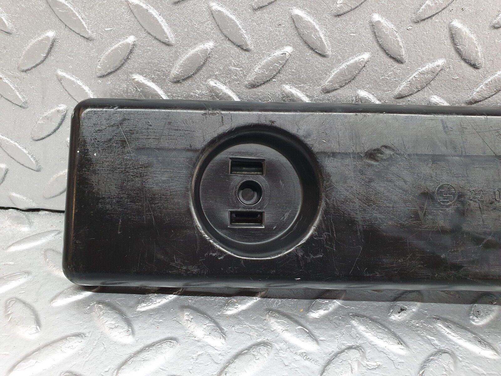 44129 Mercedes-Benz C123 230CE Coupe Tail Light Bulb Holder Left Side 22064L