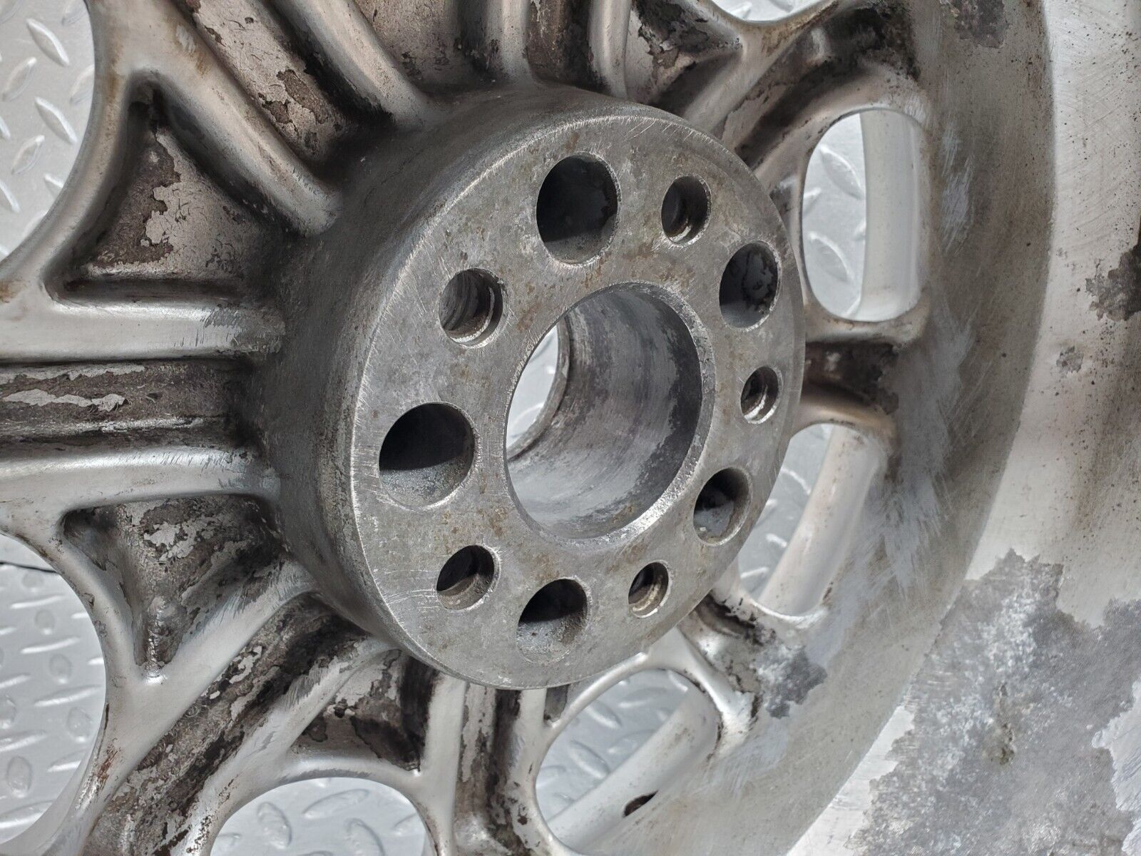 45331 Mercedes-Benz R129 Alloy Wheel 7Jx15H2 ET35 KBA42354