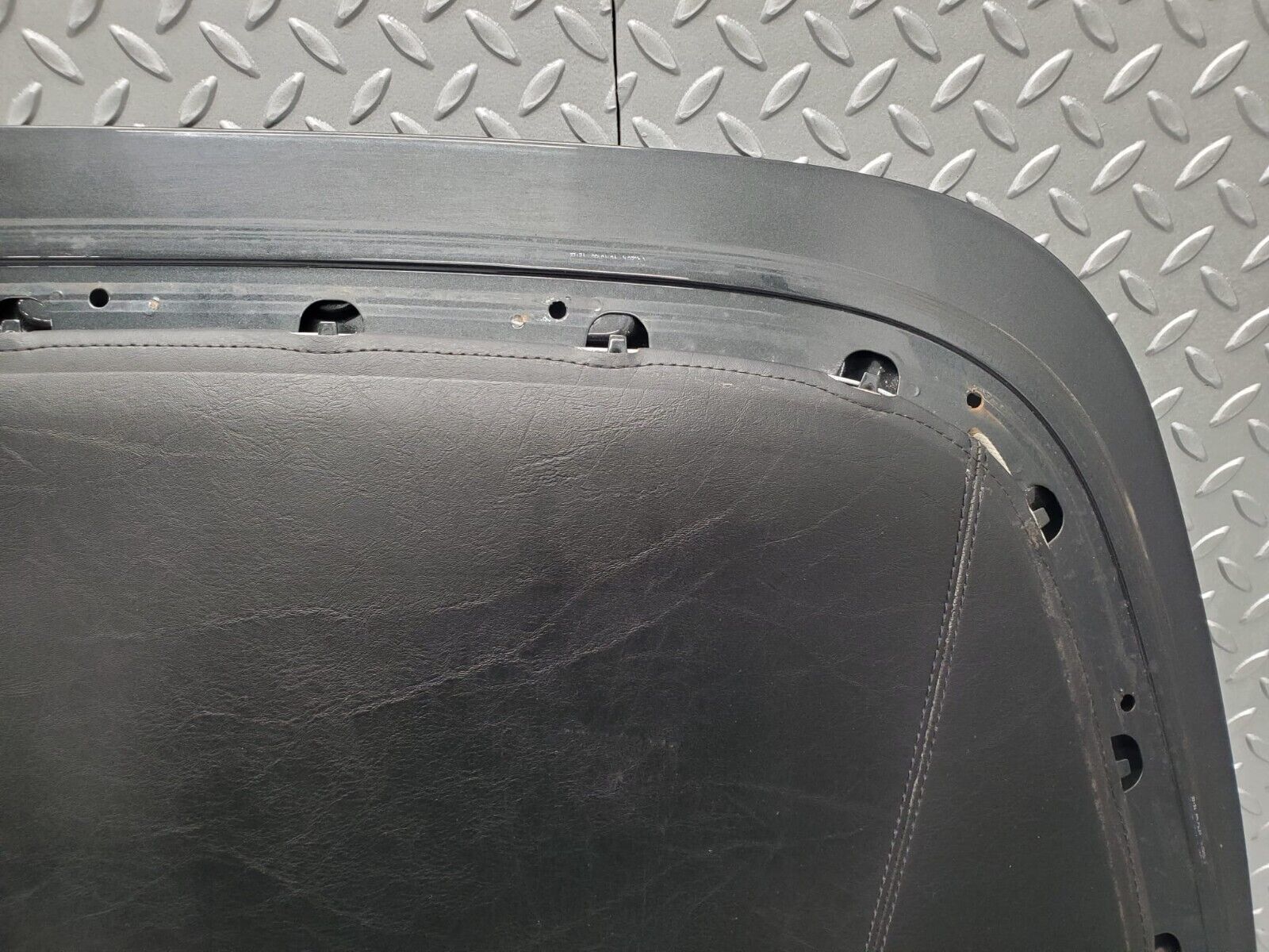 46075 Mercedes-Benz A124 320E Cabriolet Soft Top Cover Black