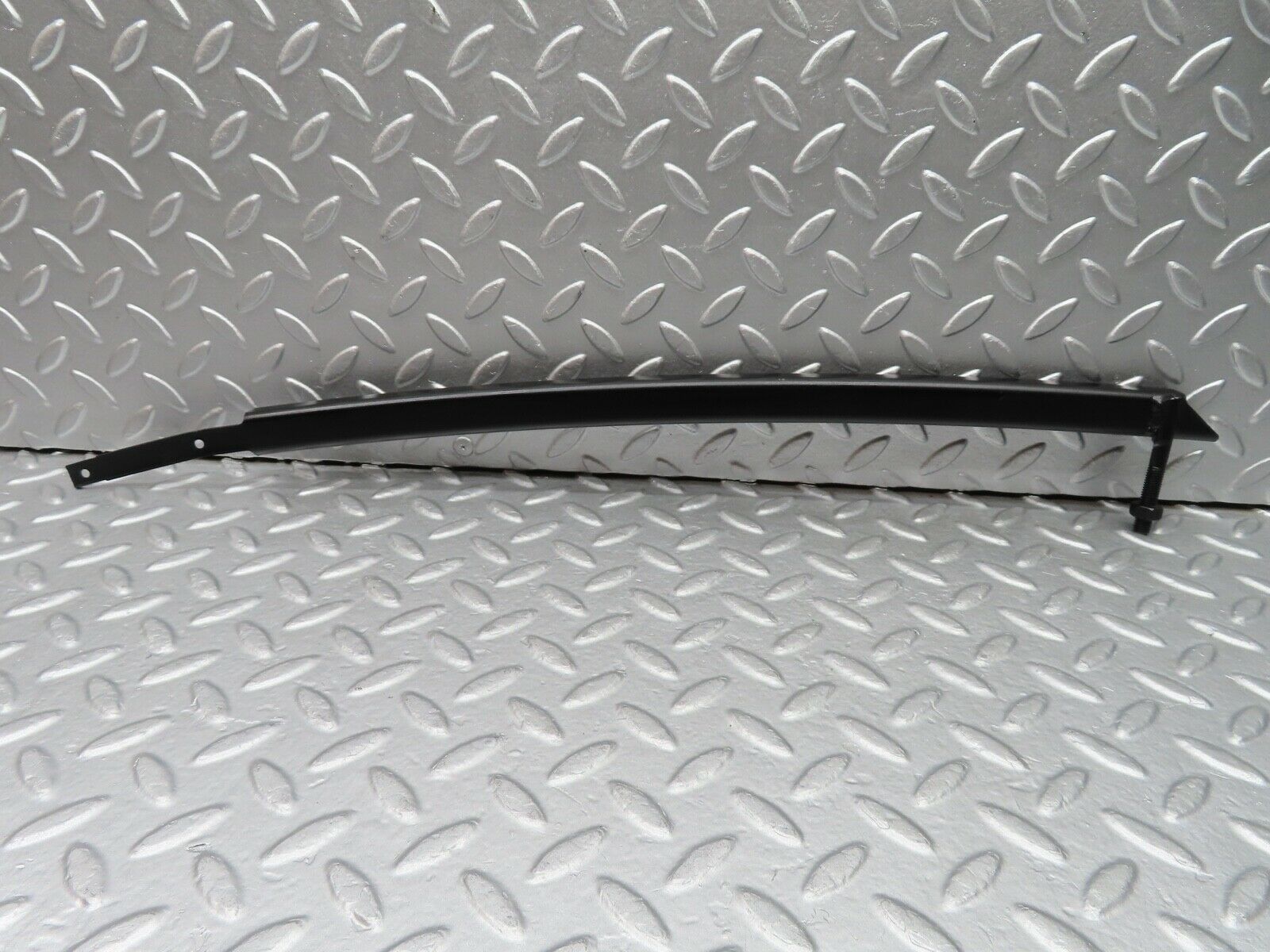 20614 Mercedes-Benz R107 450SL Left Door Window Channel Front