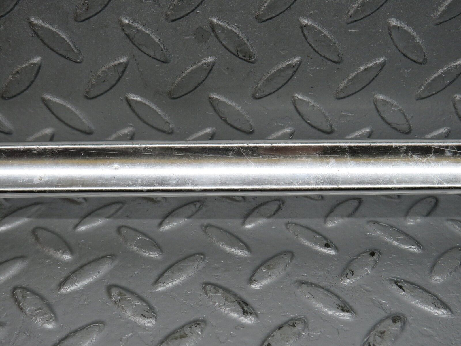 39853 Mercedes-Benz R107 350SL Hardtop Roof Chrome Right Side