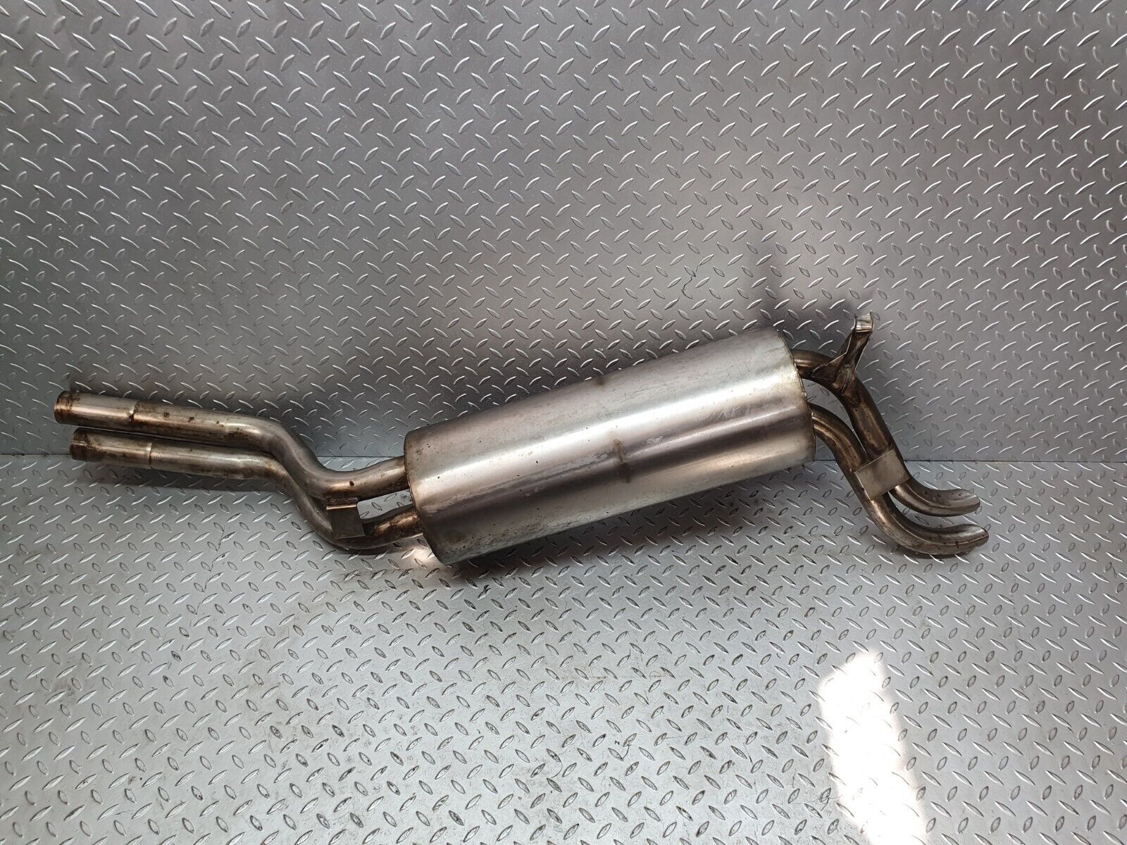 43822 Mercedes-Benz C126 380SEC Coupe Exhaust Rear Silencer