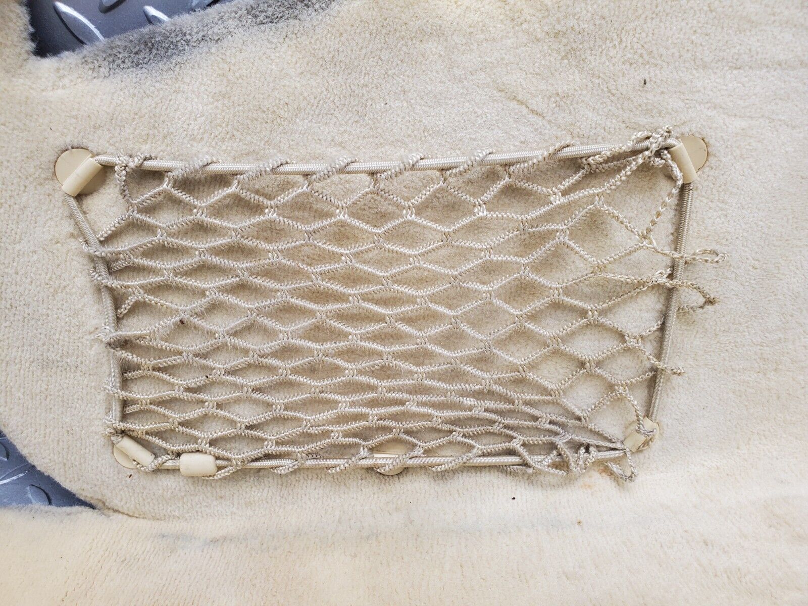 46983 Mercedes-Benz R129 320SL Coupe Front Left Floor Carpet Beige 1296801340