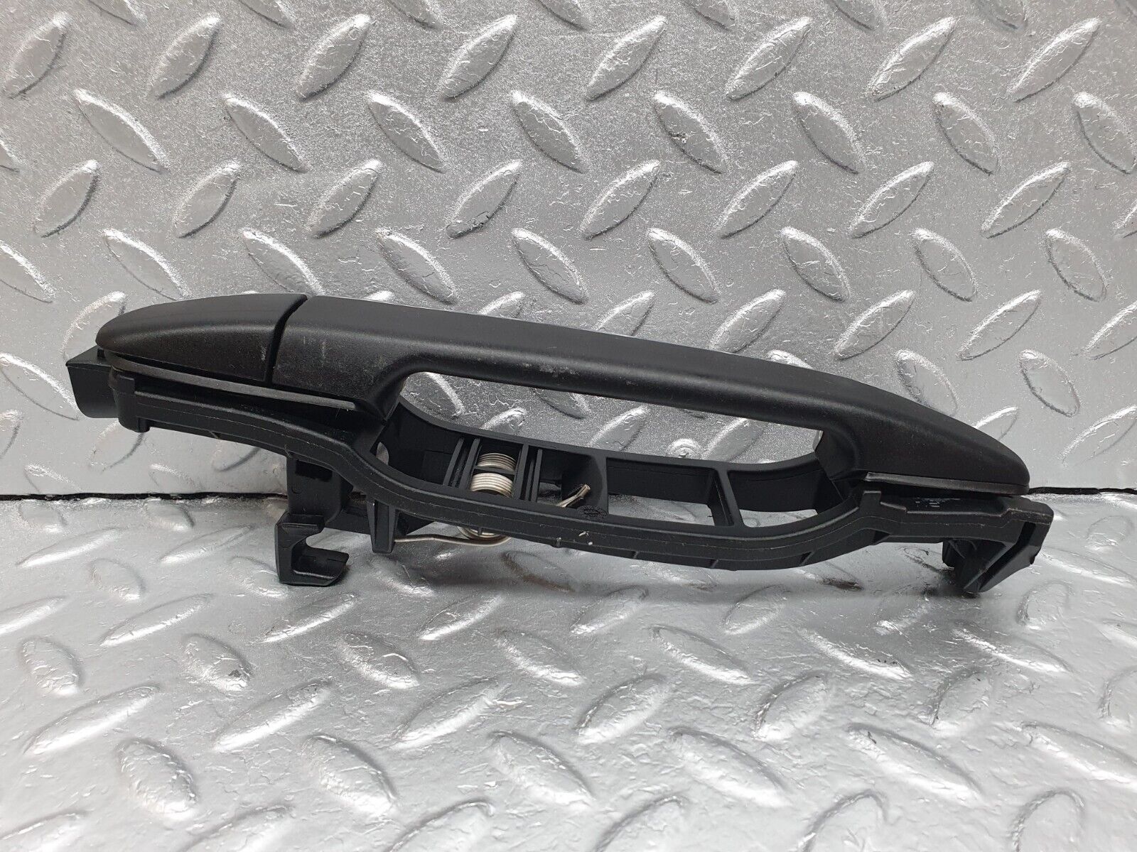42038 Mercedes-Benz W202 C200 Rear Right Exterior Door Handle