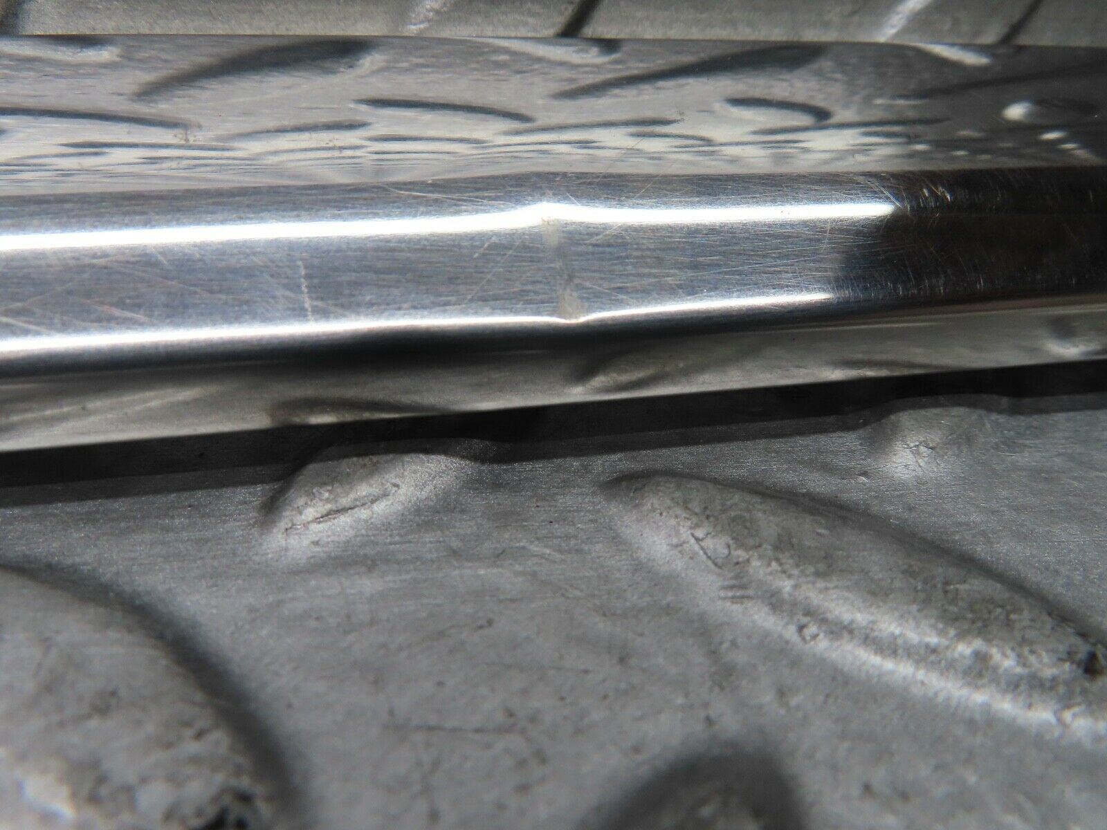 20544 Mercedes-Benz R107 450SL Right Skirt Chrome Trim Strip