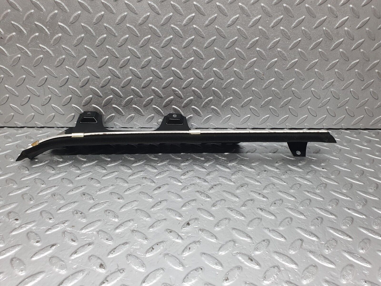 43904 Mercedes-Benz C123 230CE Coupe Rear Left Window Channel Support Bracket