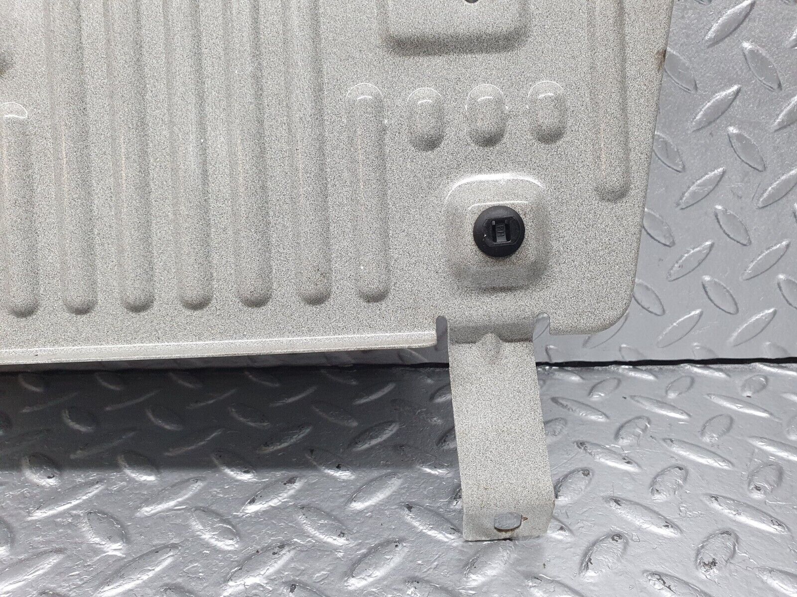 41933 Mercedes-Benz W202 C200 Front Left Floor Cover