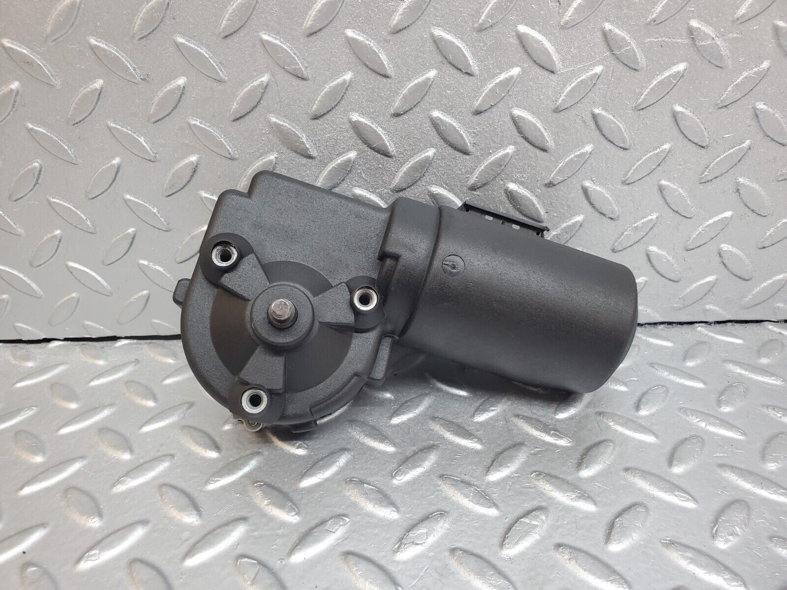 44780 Mercedes-Benz W124 220E Wiper Motor Bosch & Cover 0390241425 1390591046