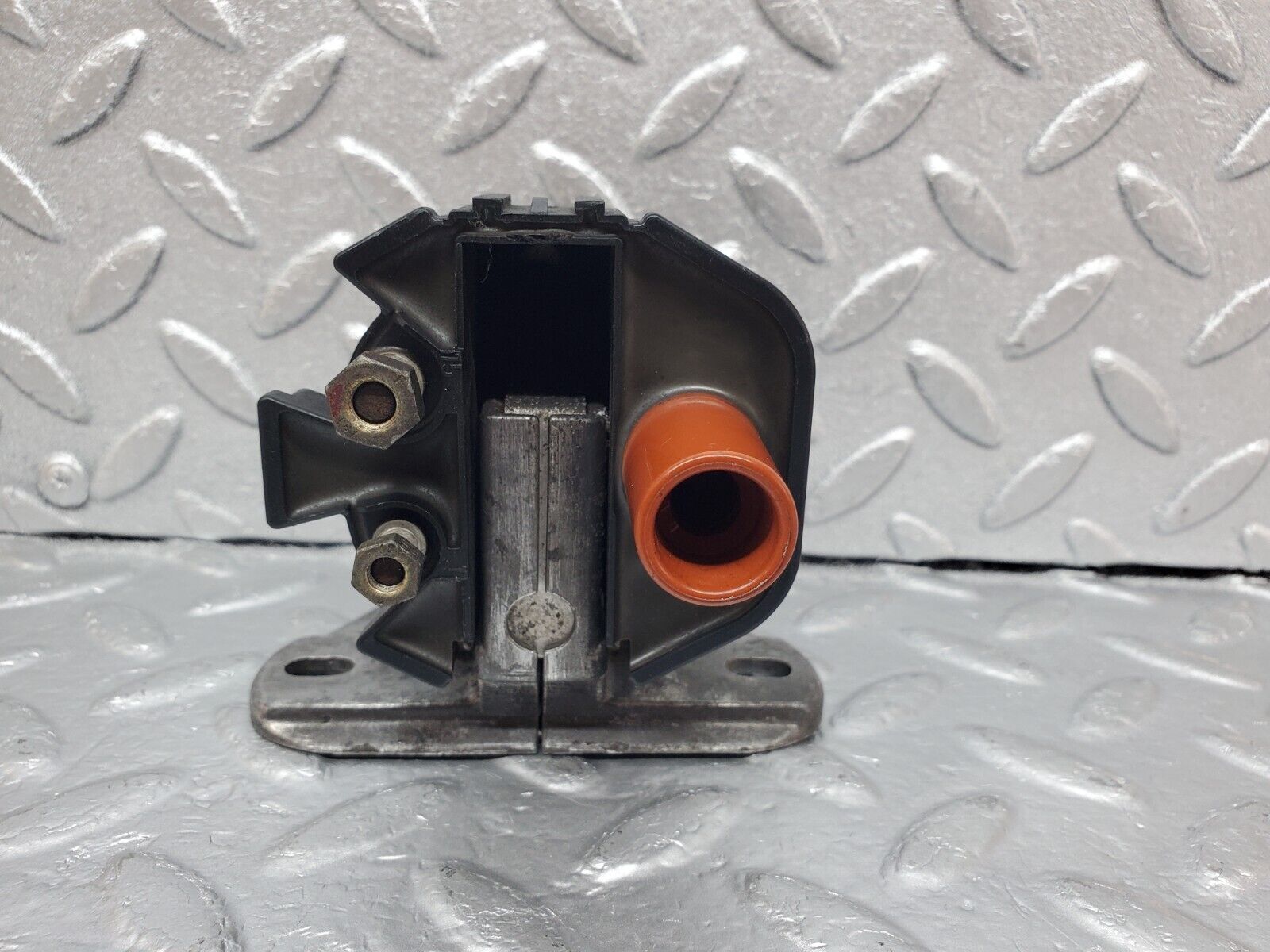 45778 Mercedes-Benz W126 420SE Ignition Coil 0001585603 0221501374