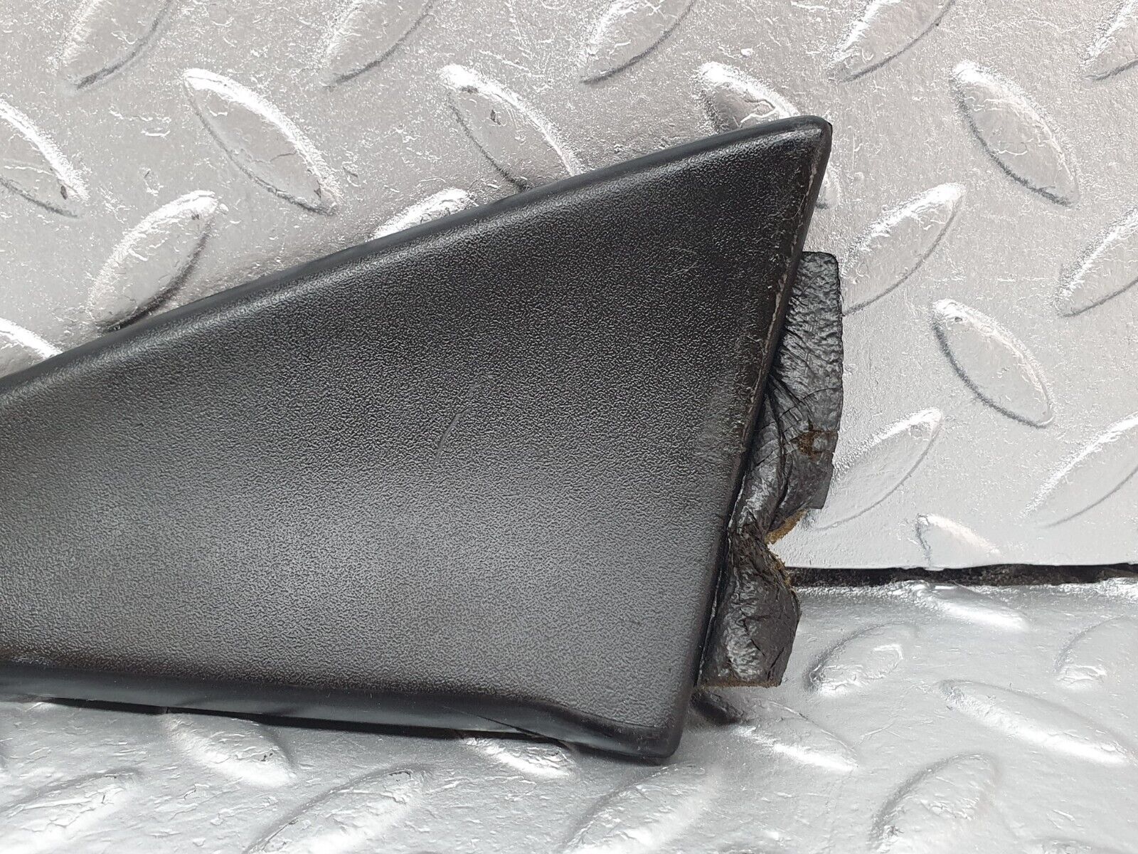 42848 Mercedes-Benz W201 190 2.0L Mirror Triangle Cover Left Side 2017250511