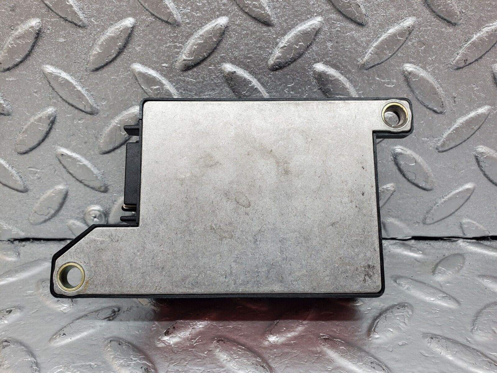 44894 Mercedes-Benz R129 300SL Coupe Crash Sensor 0048202410