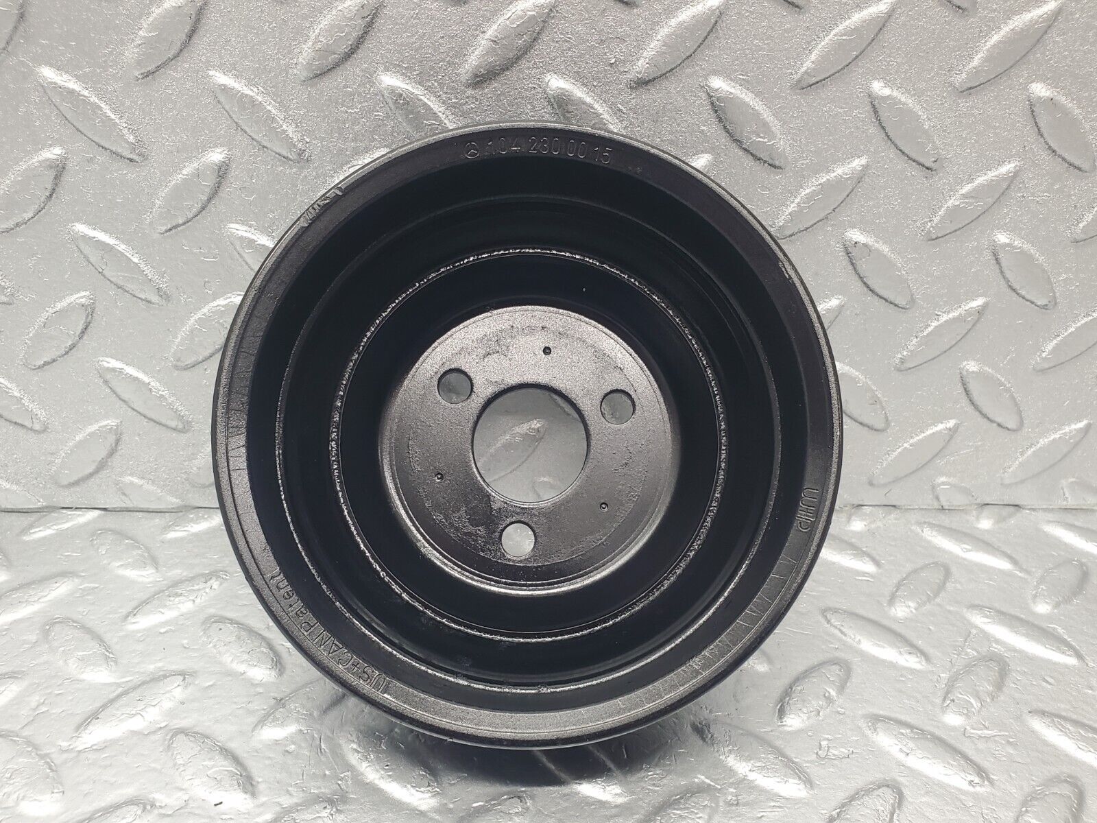 46177 Mercedes-Benz W124 280E Water Pump Pulley 1042300015