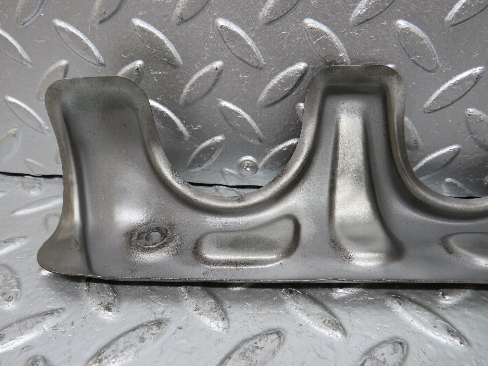33122 Mercedes-Benz R107 450SL V8 M117 Exhaust Manifold Heat Shield