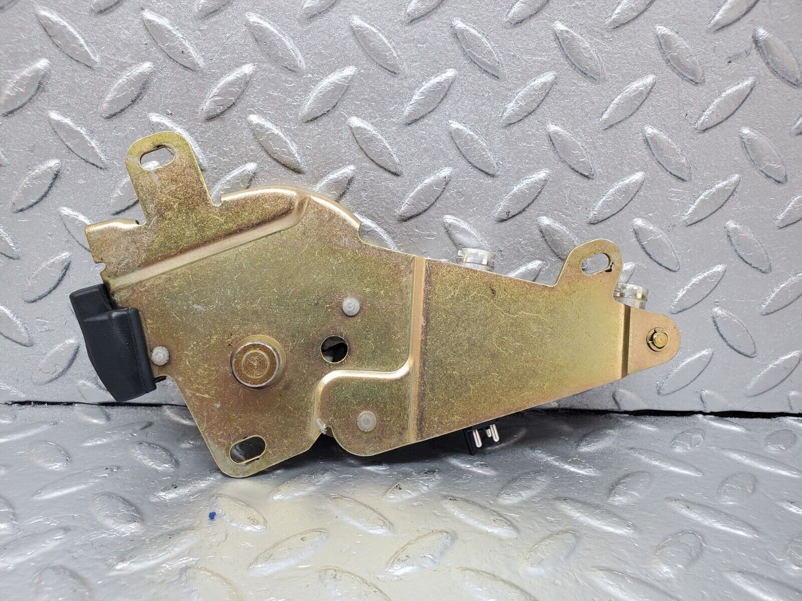 44981 Mercedes-Benz R129 300SL Coupe Roof Lock Left Side 1298000374